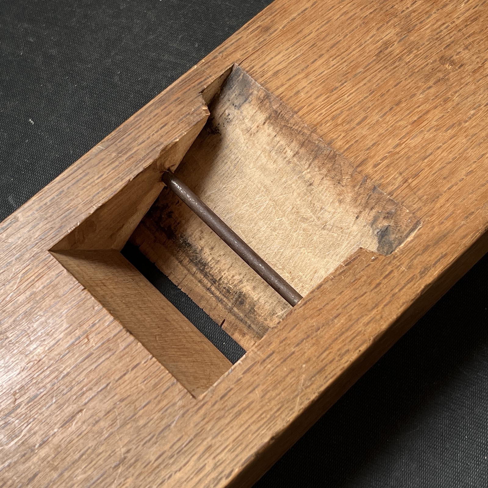 Used Ichihiro Long body Plane (Nagadai-Kanna) 中古 金山盡富作 市弘 長台鉋 70mm