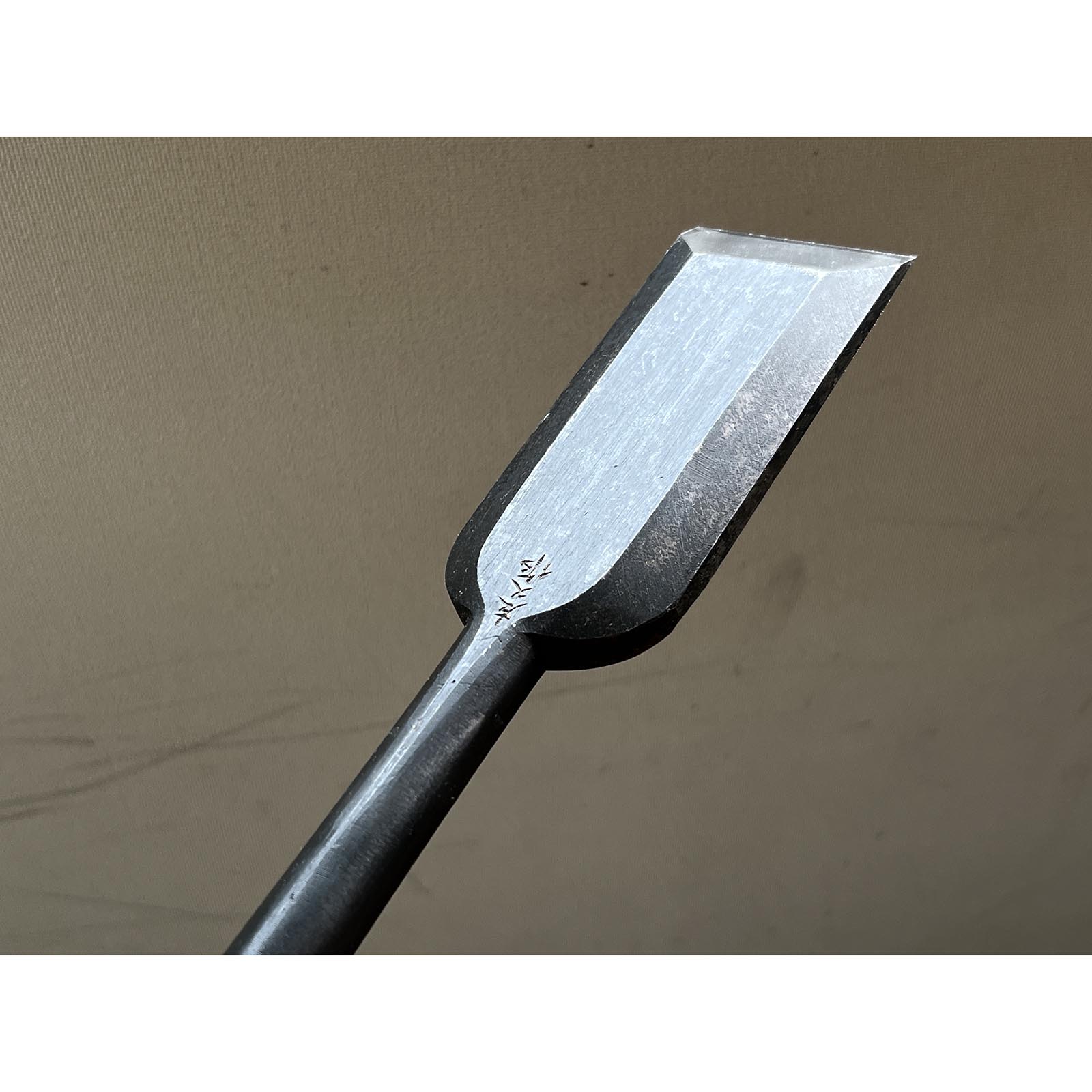 Old stock Hidarihisasaku Slick Chisels Set (Ootsuki-nomi, Hontsuki-Nomi) custom made 掘出し物 二代目左久作 池上喬庸氏 特注 和鉄 本突き組鑿 24,60mm