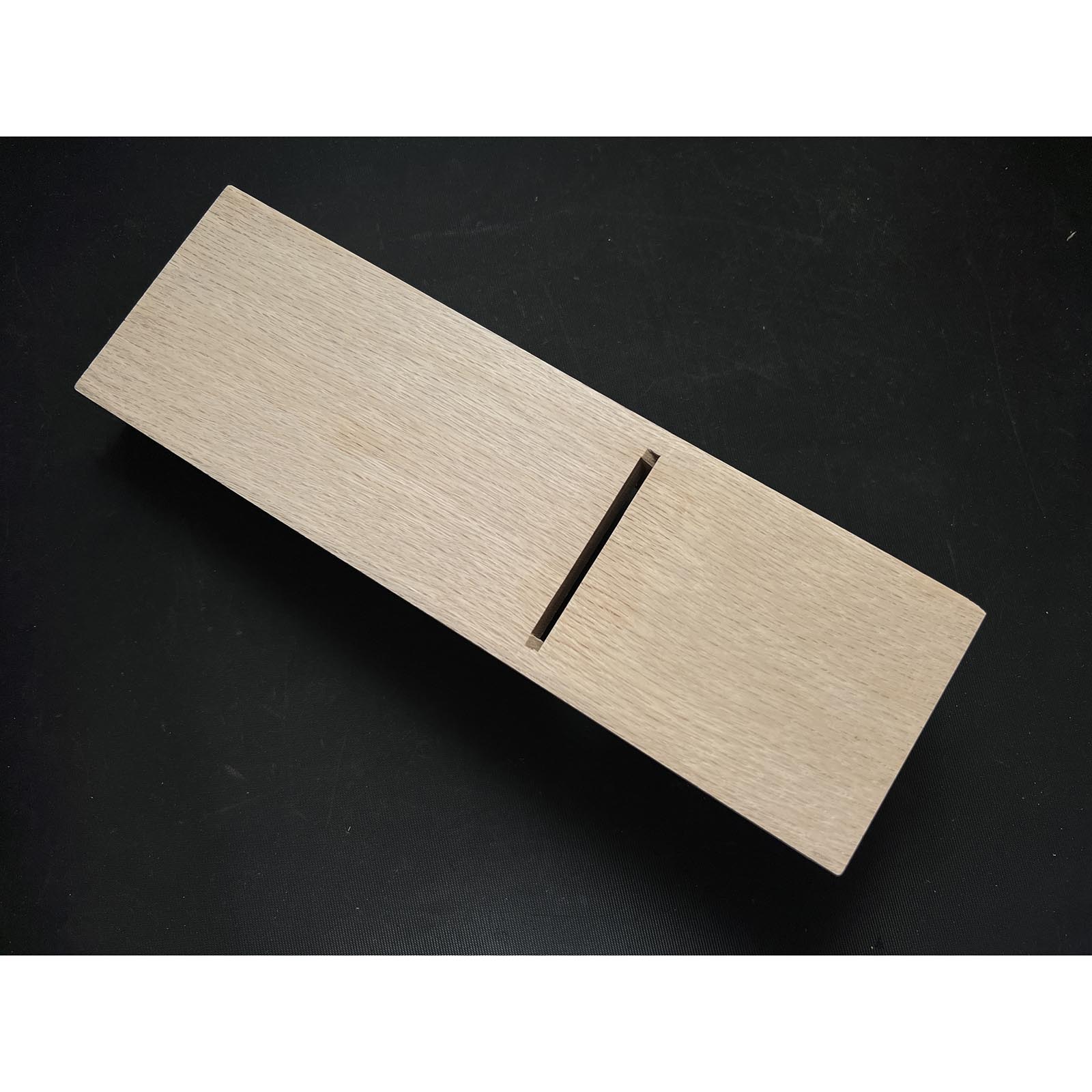 Old stock Kabazawa Sagoro Smoothing Plane with Koyoshiya dai 掘出し物 椛澤三五郎作 仕上げ鉋 小吉屋台 78mm