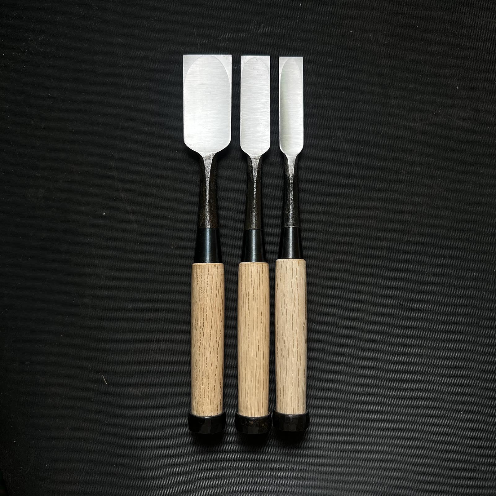 Kanetake Bench chisels by Takahashi Norikazu 高橋典三作 カネ武 追入鑿 Oirenomi 15,18,30mm