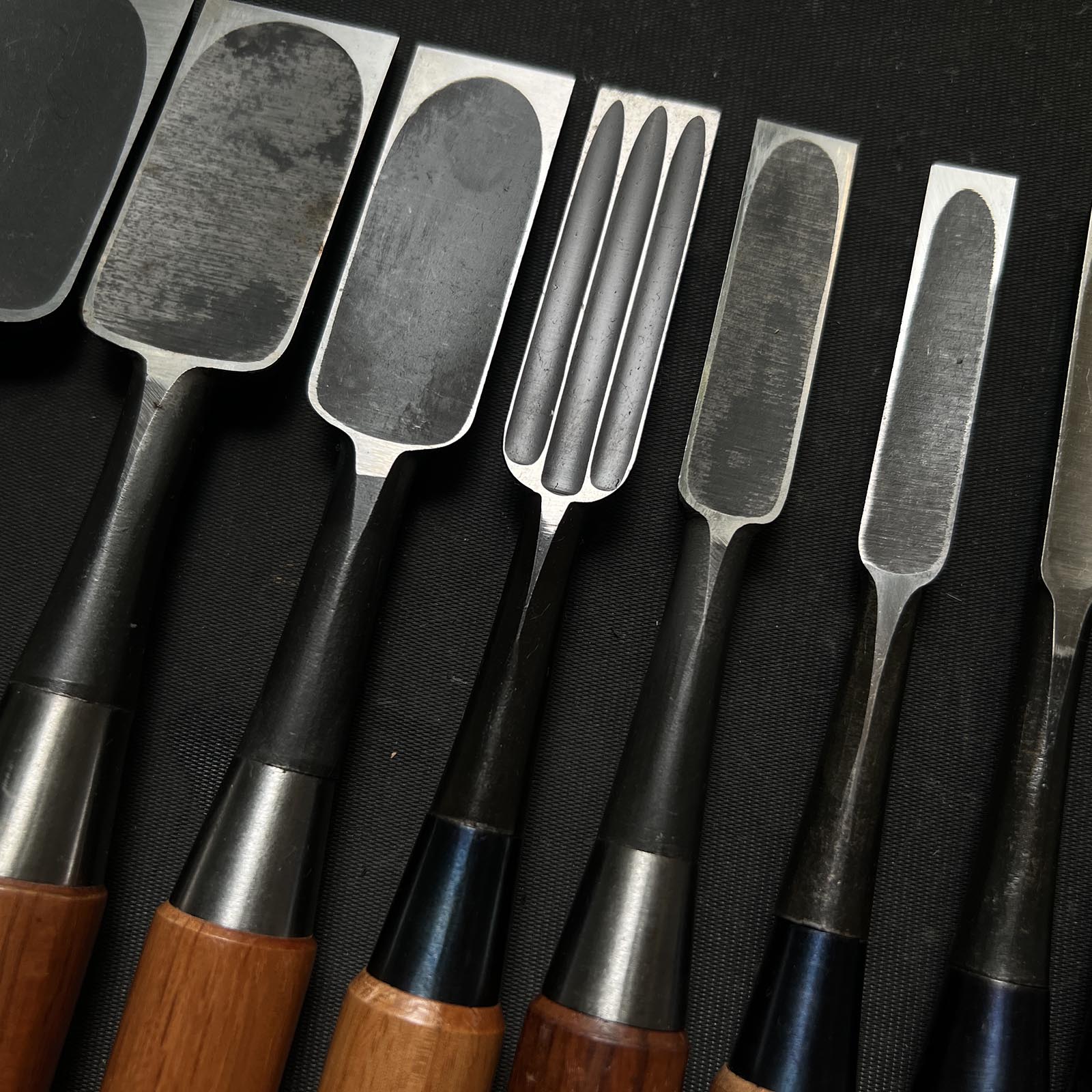 #M129 Mixed set for beginner Bench chisels set by unknown smith バラ鑿合わせ 初心者におすすめ 追入組鑿 作者不明 Oirenomi