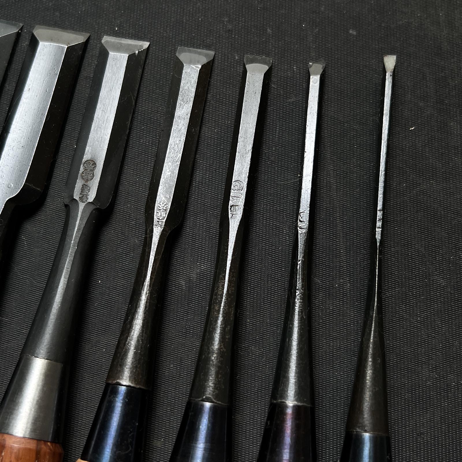 #M129 Mixed set for beginner Bench chisels set by unknown smith バラ鑿合わせ 初心者におすすめ 追入組鑿 作者不明 Oirenomi