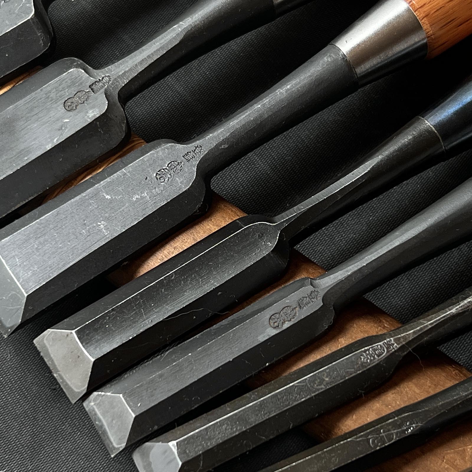#M129 Mixed set for beginner Bench chisels set by unknown smith バラ鑿合わせ 初心者におすすめ 追入組鑿 作者不明 Oirenomi