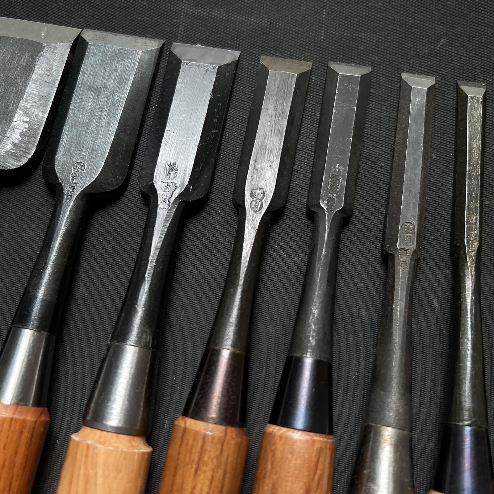 #M128 Mixed set for beginner Bench chisels set by unknown smith バラ鑿合わせ 初心者におすすめ 追入組鑿 作者不明 Oirenomi
