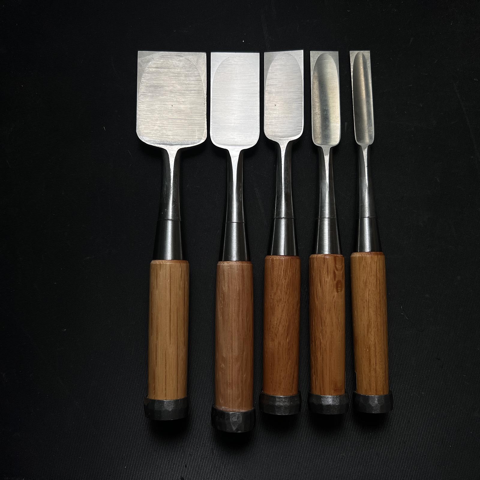 Old Stock Mixed Set For Beginner High Speed Steel Bench Chisels Set 掘出し物 助丸作 バラ鑿合わせ 初心者におすすめ 追入鑿5本組