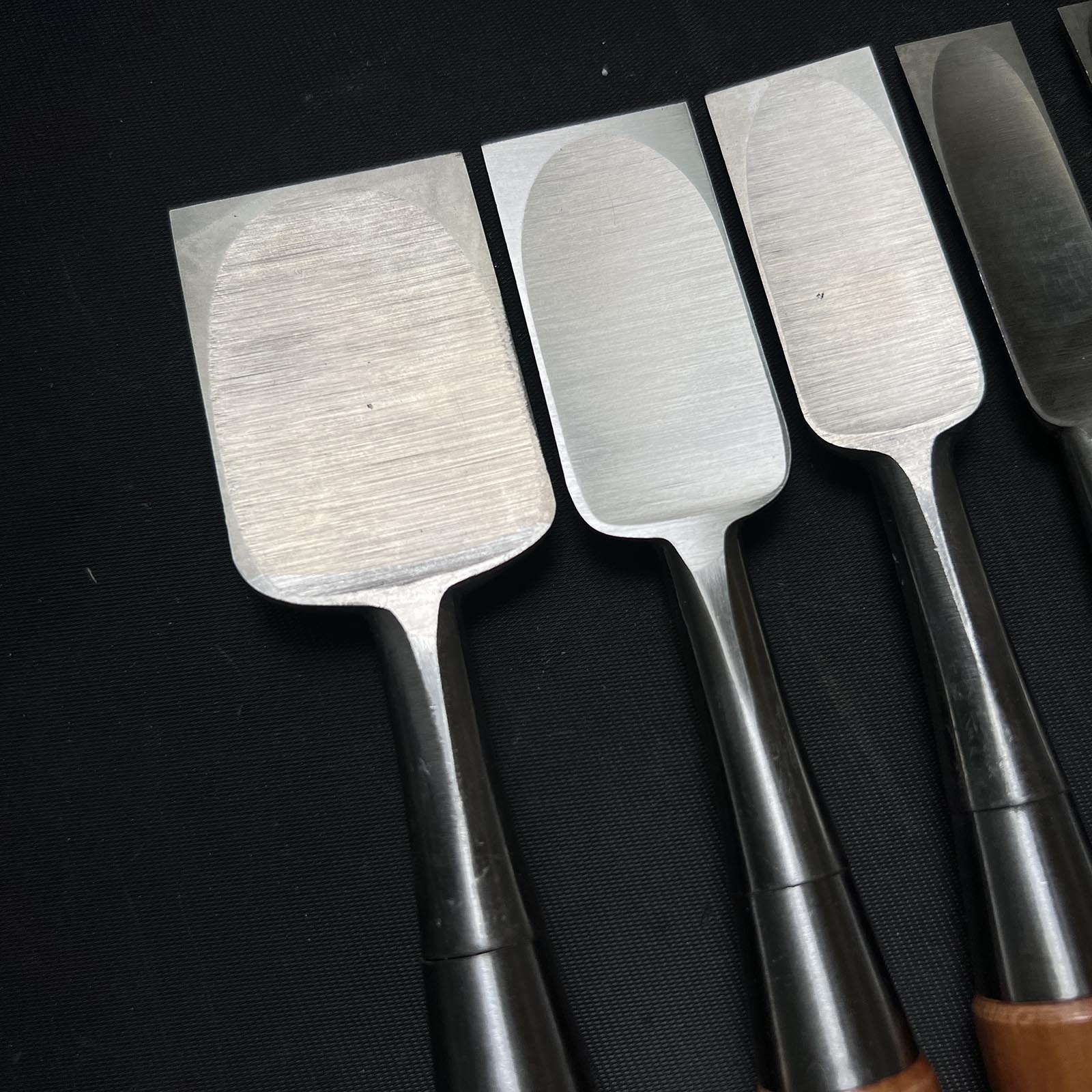Old stock #M128 Mixed set for beginner Bench chisels set with White steel 掘出し物 バラ鑿合わせ 初心者におすすめ 追入鑿5本組 Oirenomi