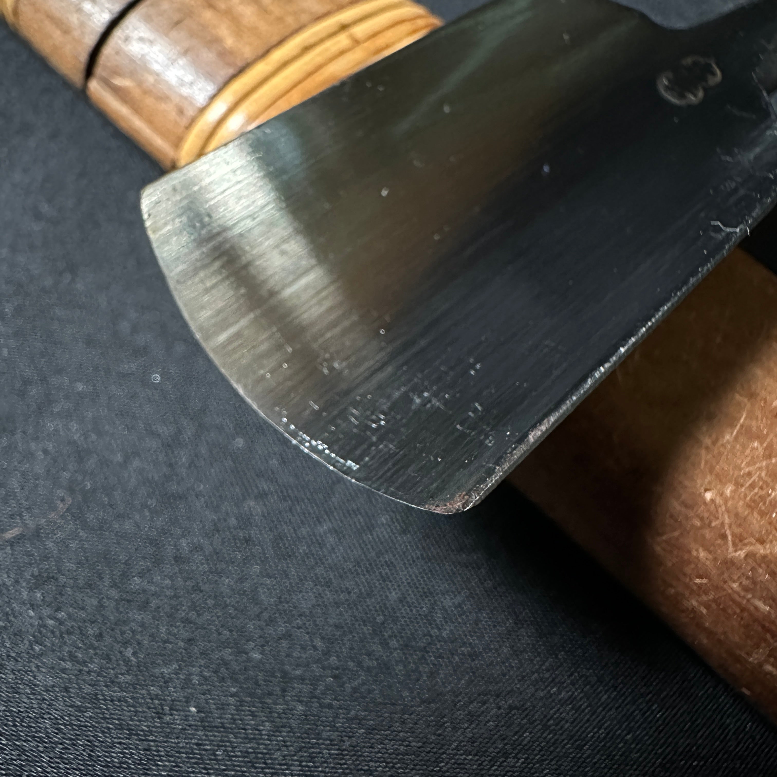 掘出し物 大吉 内丸叩鑿 21mm Daikichi Uchimaru Timber Chisels with Blue steel (Round Chisel) UchimaruTatakinomi