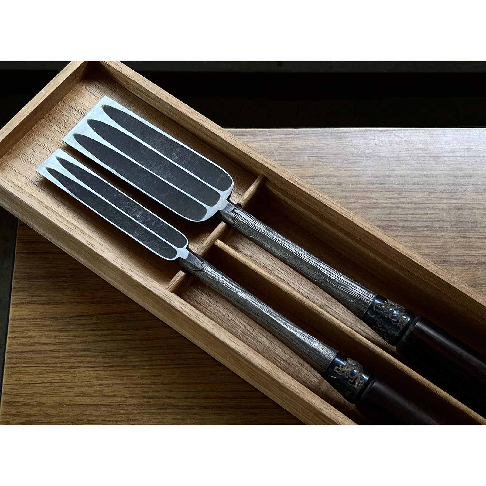 Ouchi Slick Chisels set (Ootsuki-nomi, Hontsuki-Nomi) by Ouchi 4th generation 四代目大内俊明作 宗家大内 本突き組鑿 48,24mm