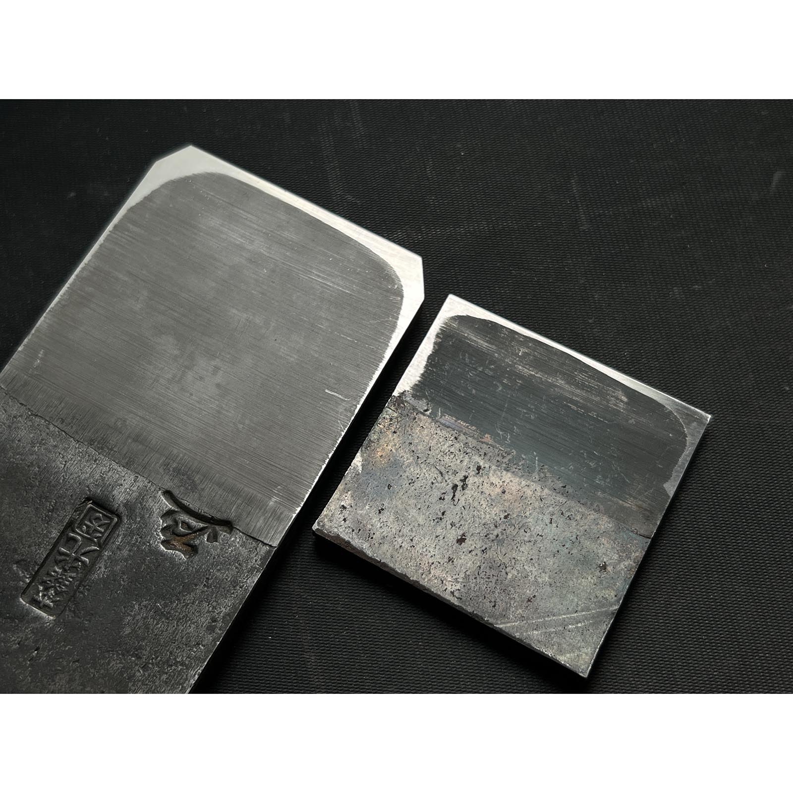 Old stock Honmei Mitsukuni Long body Plane (Nagadai-Kanna) with Koyoshiya dai 掘出し物 本銘光圀 石橋藤七作 長台鉋 小吉屋台 65mm