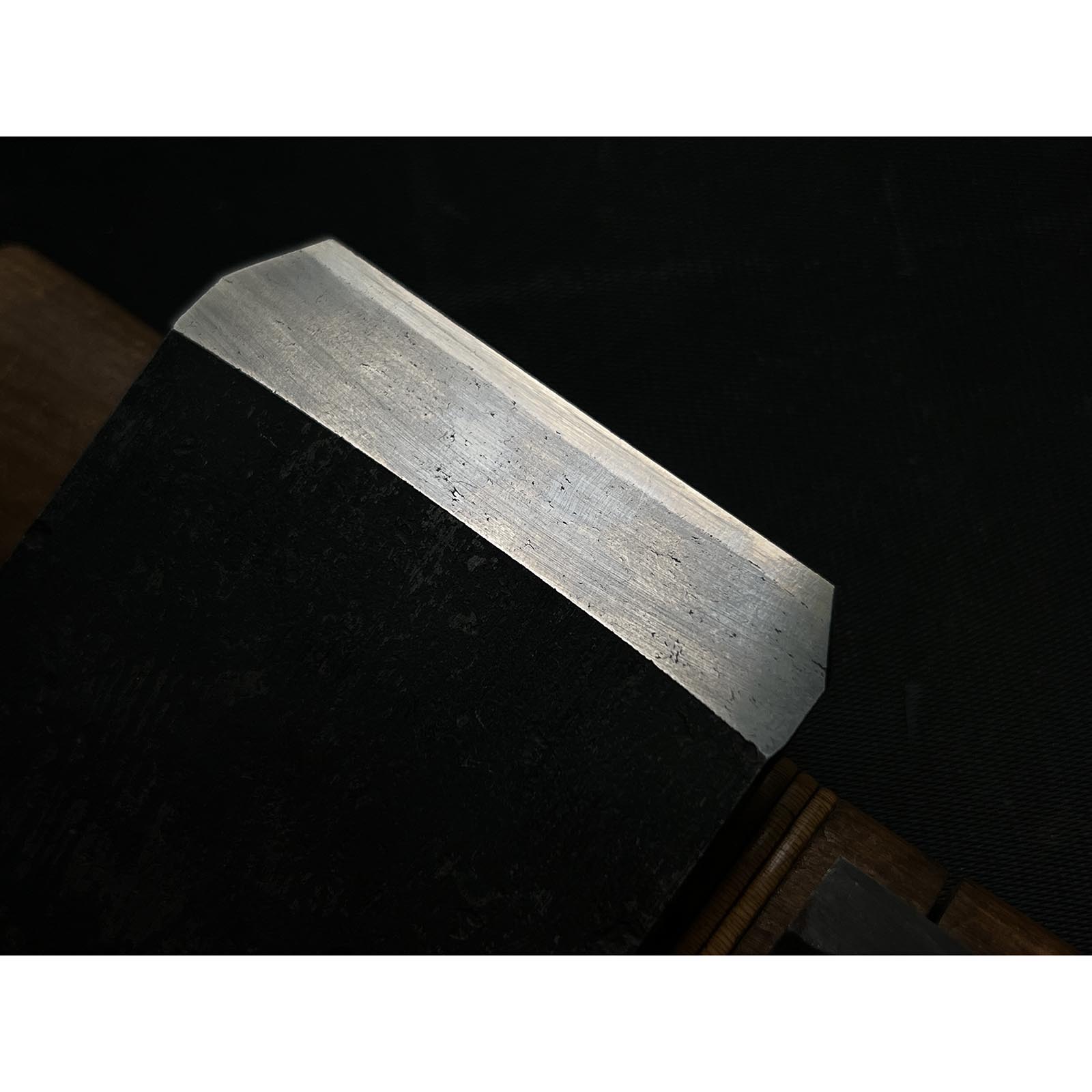 Old stock Honmei Mitsukuni Long body Plane (Nagadai-Kanna) with Koyoshiya dai 掘出し物 本銘光圀 石橋藤七作 長台鉋 小吉屋台 65mm