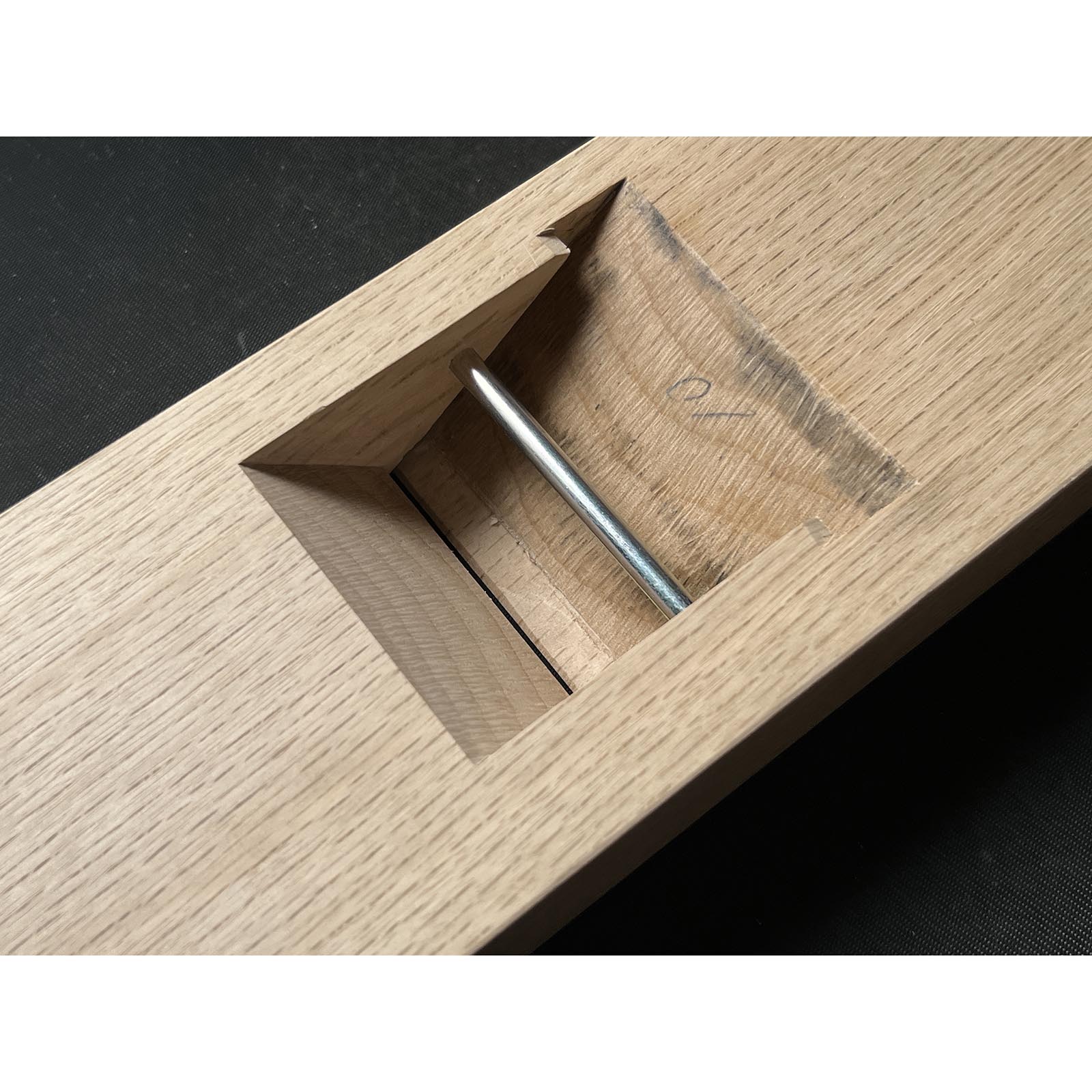 Old stock Honmei Mitsukuni Long body Plane (Nagadai-Kanna) with Koyoshiya dai 掘出し物 本銘光圀 石橋藤七作 長台鉋 小吉屋台 65mm