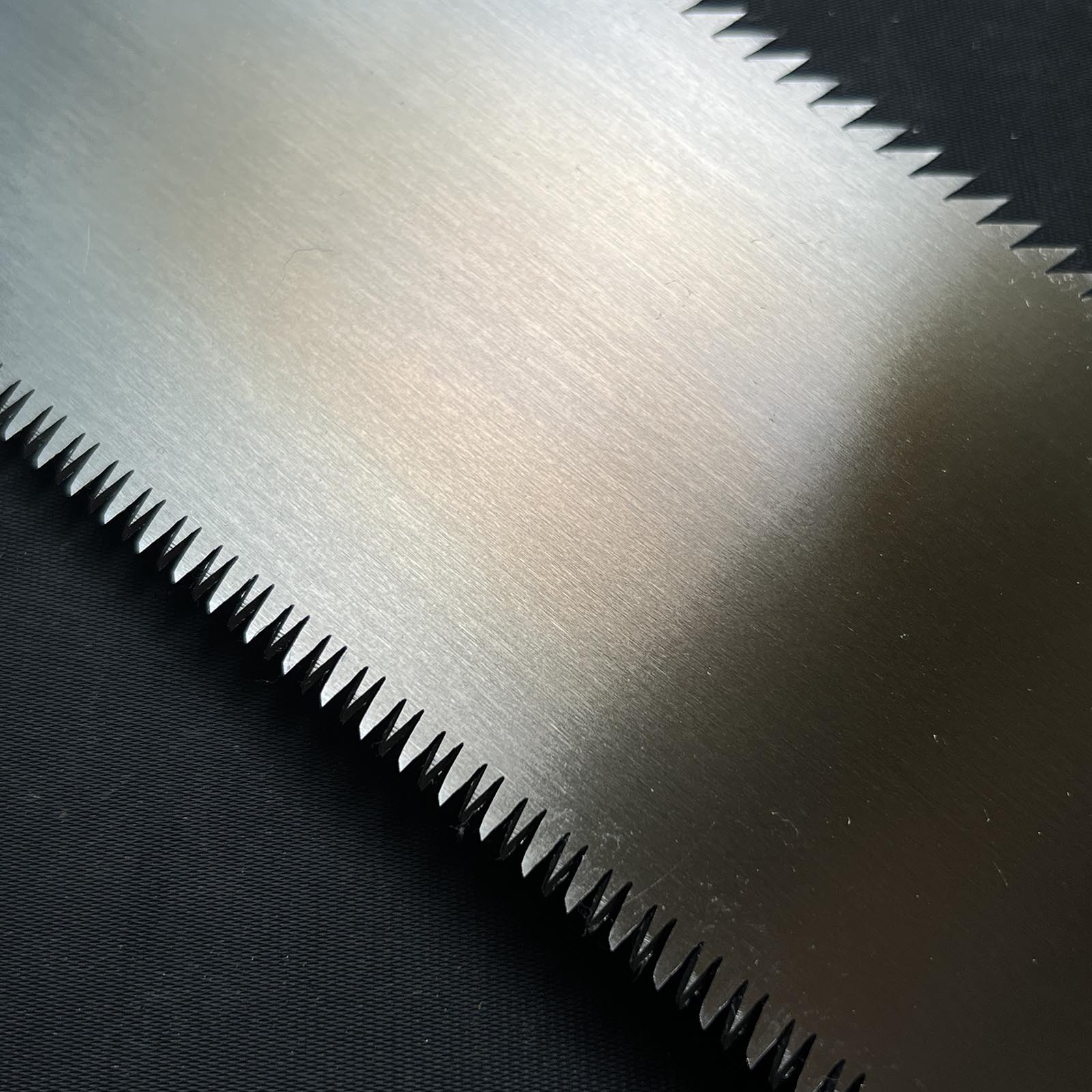 #R7 Ready to use! Old stock Double Edge (Ryoba) Saw with Eddy Type Handles set by Kurashige 直ぐ使い 倉重栄助氏目立 渦巻き柄 両刃鋸 300mm