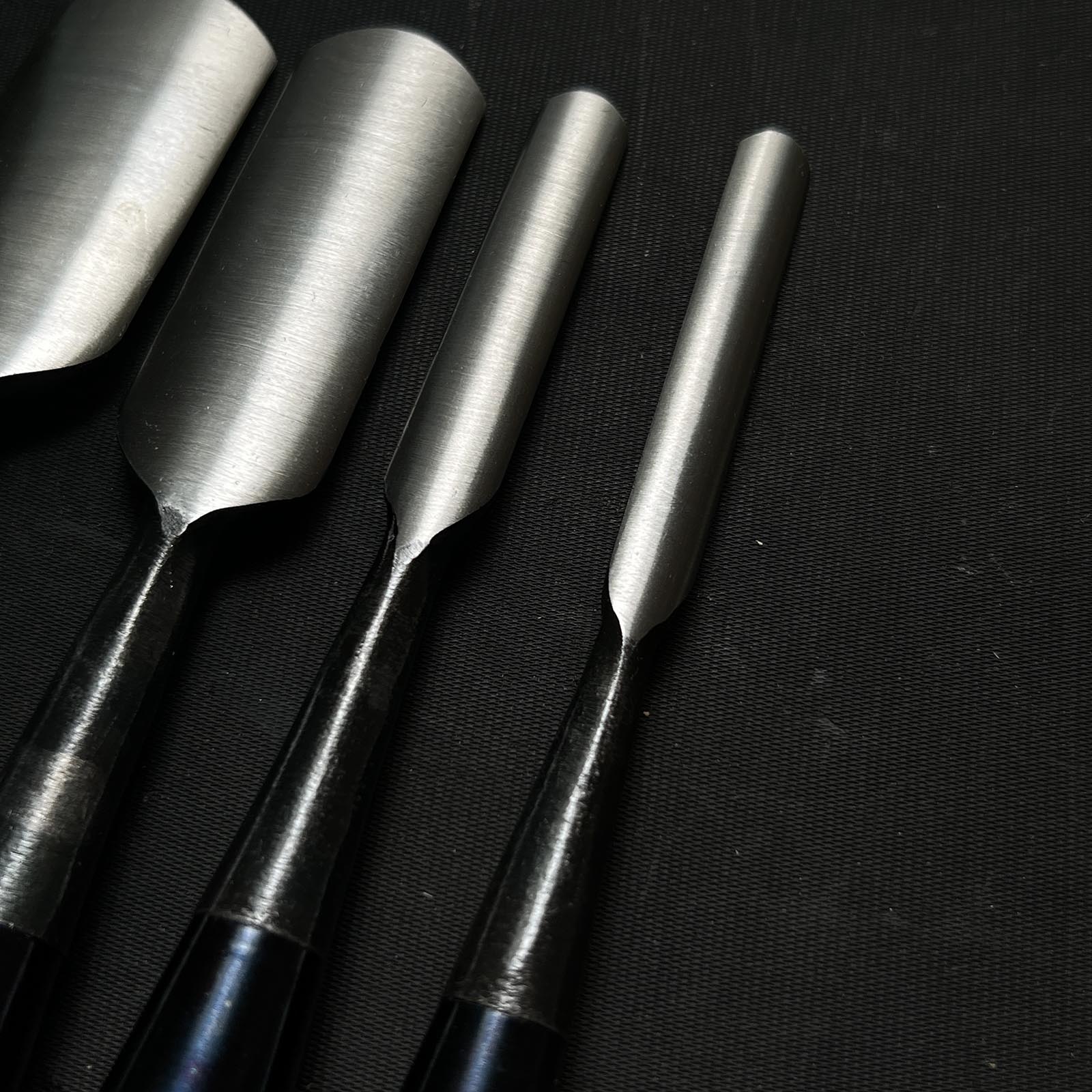 Toshikuni Soto maru Chisels with white steel / 利国 外丸鑿 Sotomarunomi