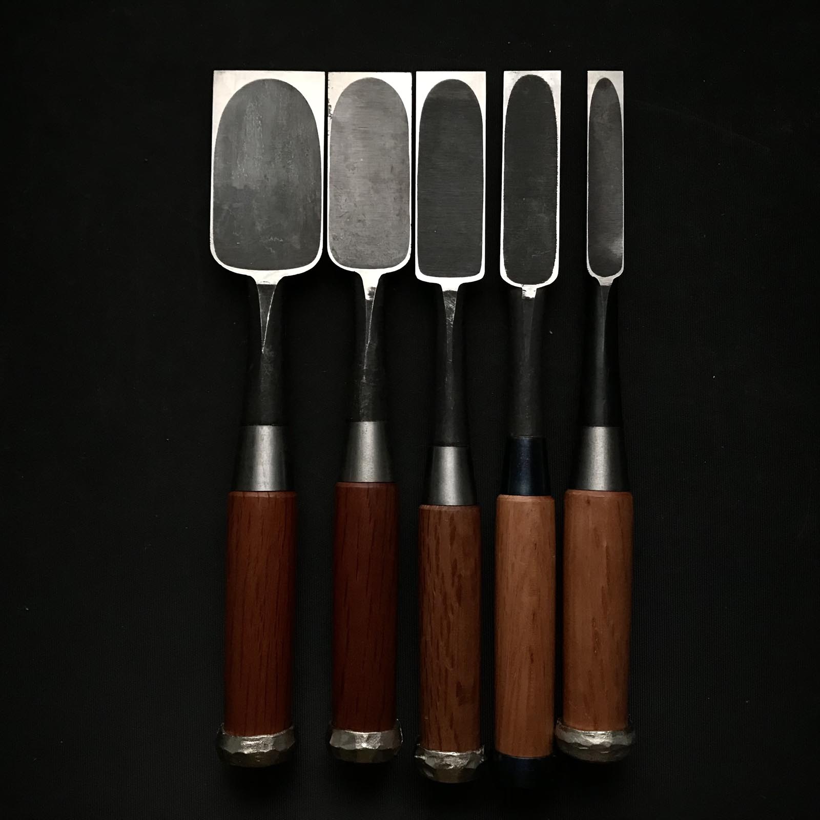 Old stock #4 Mixed set for beginner Timber chisels set with White steel 掘出し物 バラ鑿合わせ 初心者におすすめ 叩鑿5本組 Tatakinomi