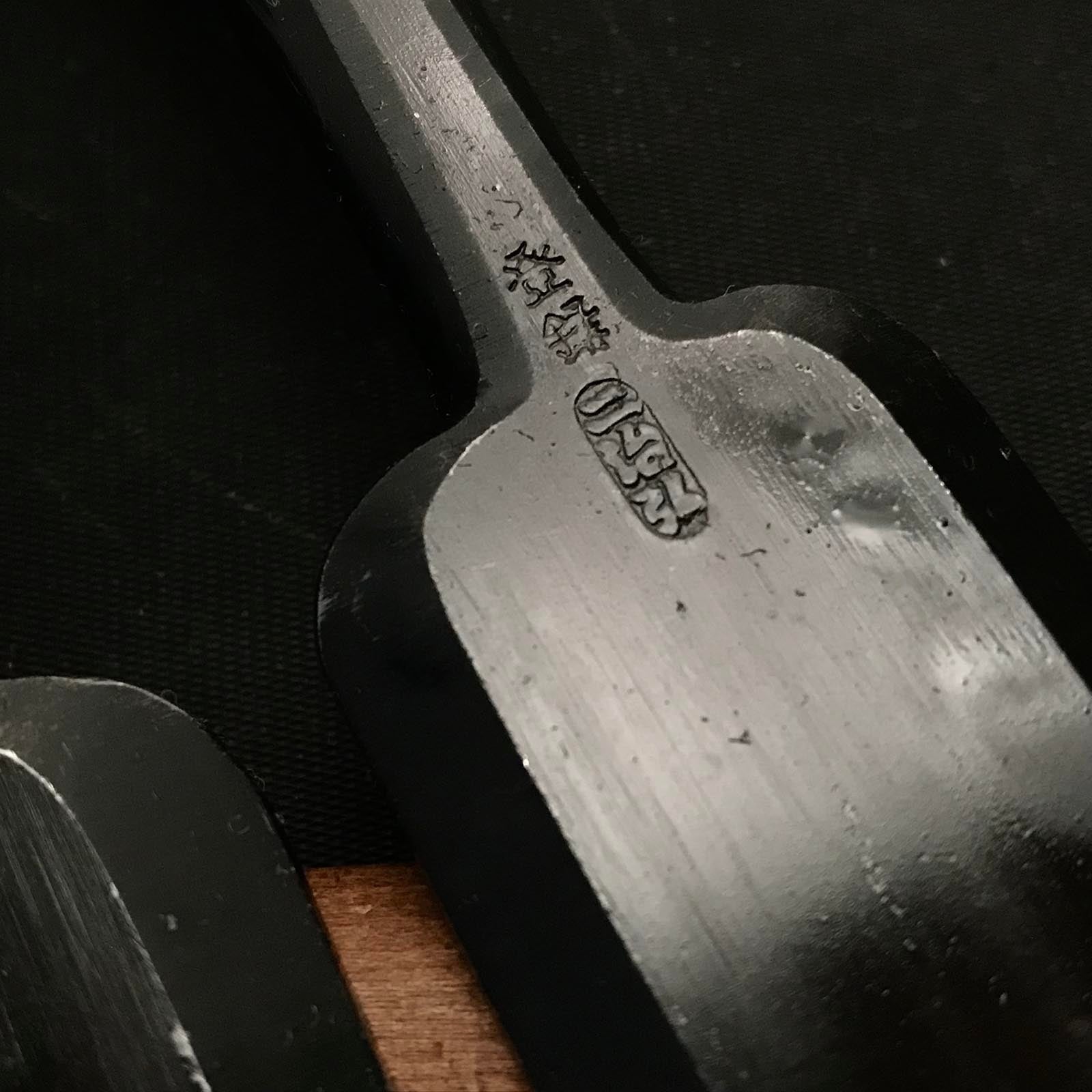 Fujihiro Medium timber chisels set by Chuutarou Imai 今井忠太郎作 二治弘 中叩組鑿 桐箱付 Chutatakinomi #5