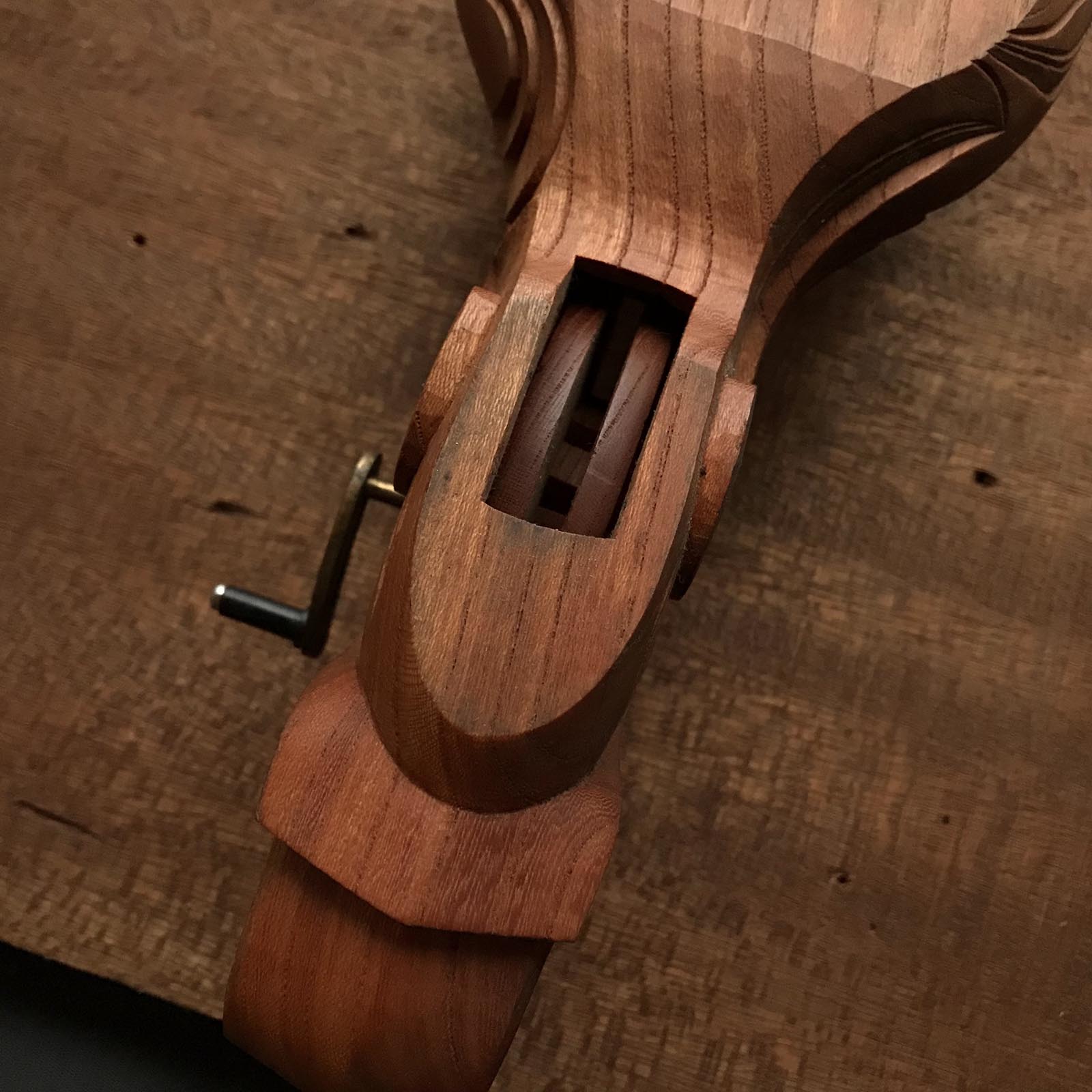 #ST38 Japanese Carpenter Ink Pot Traditional Measuring Tools Sumitsubo by Tsuboaki 坪昭作 墨壺 欅 270mm