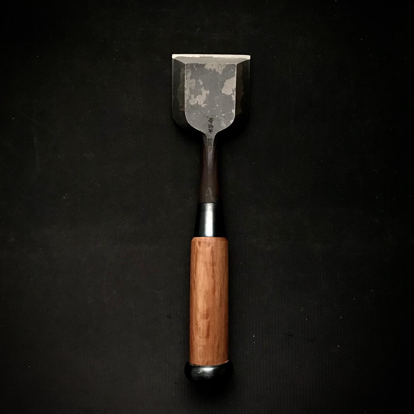 Old stock Early works Kiyohisa Bench chisels by Watanabe Kiyoe 掘出し物 早期作品 清久作問屋名 追入鑿 Oirenomi 54mm