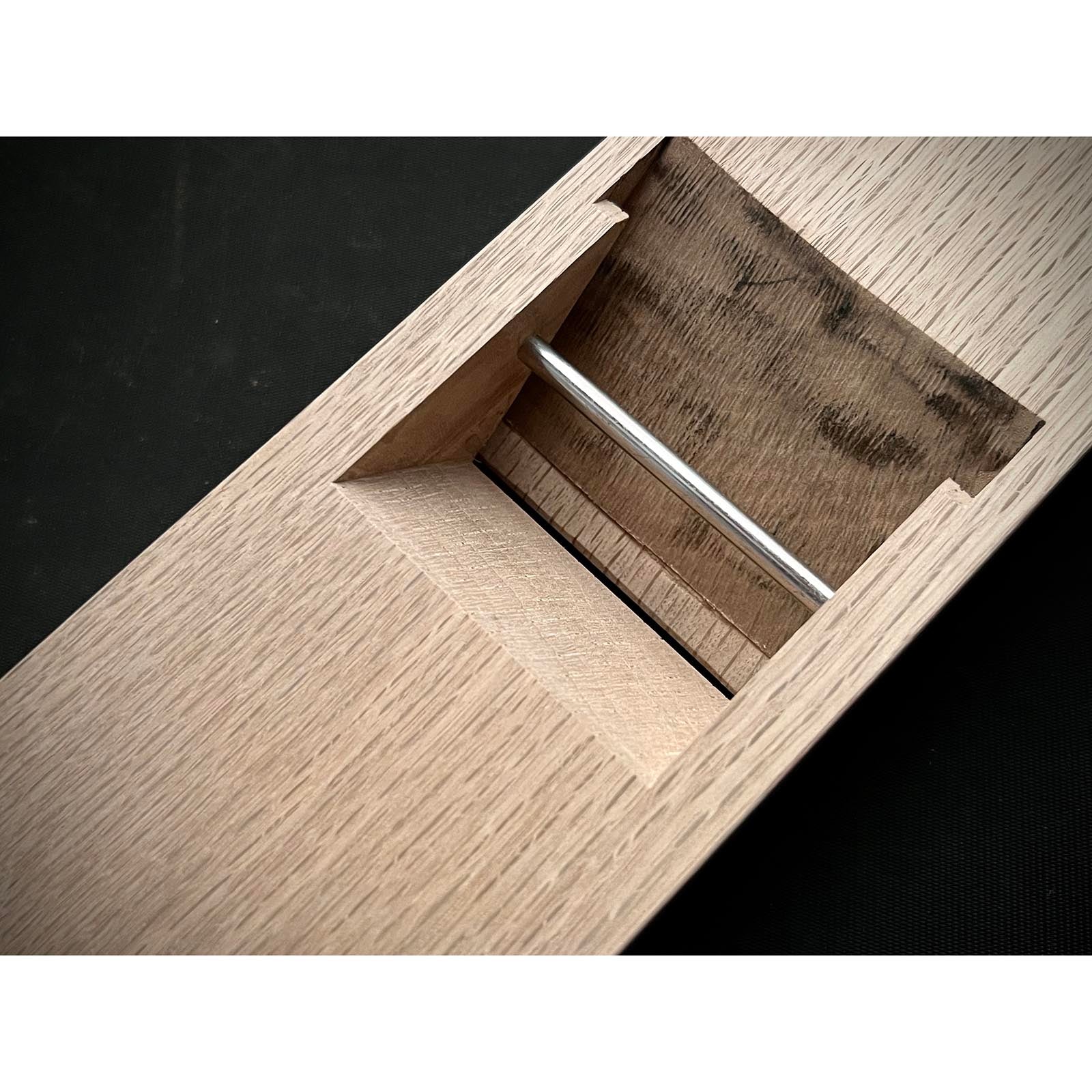 Light use Takekazu Smoothing Plane by Usuikengo with new Koyoshiya dai 中古 碓氷健吾作 剛和 仕上げ鉋 小吉屋台 70mm