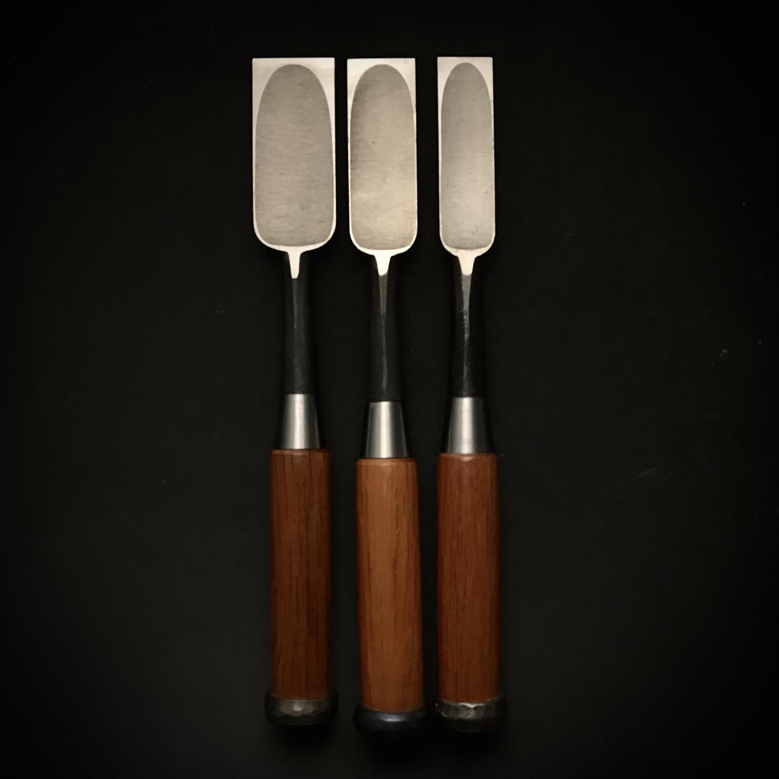Old stock Tasai timber chisels with blue steel 掘出し物 田斎作 叩鑿 36mm 30mm 24mm