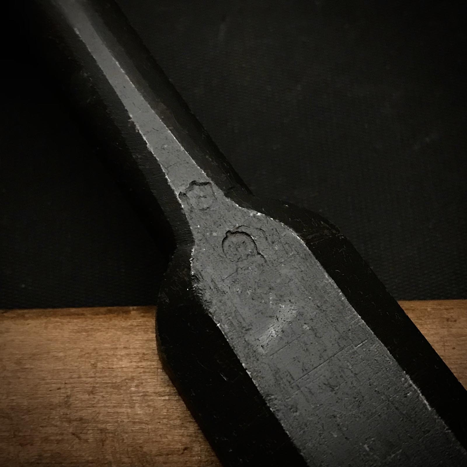 Old stock Suketsugu Timber chisels by Tokyo smith 東京鑿組合 助次 叩鑿  30mm Tatakinomi