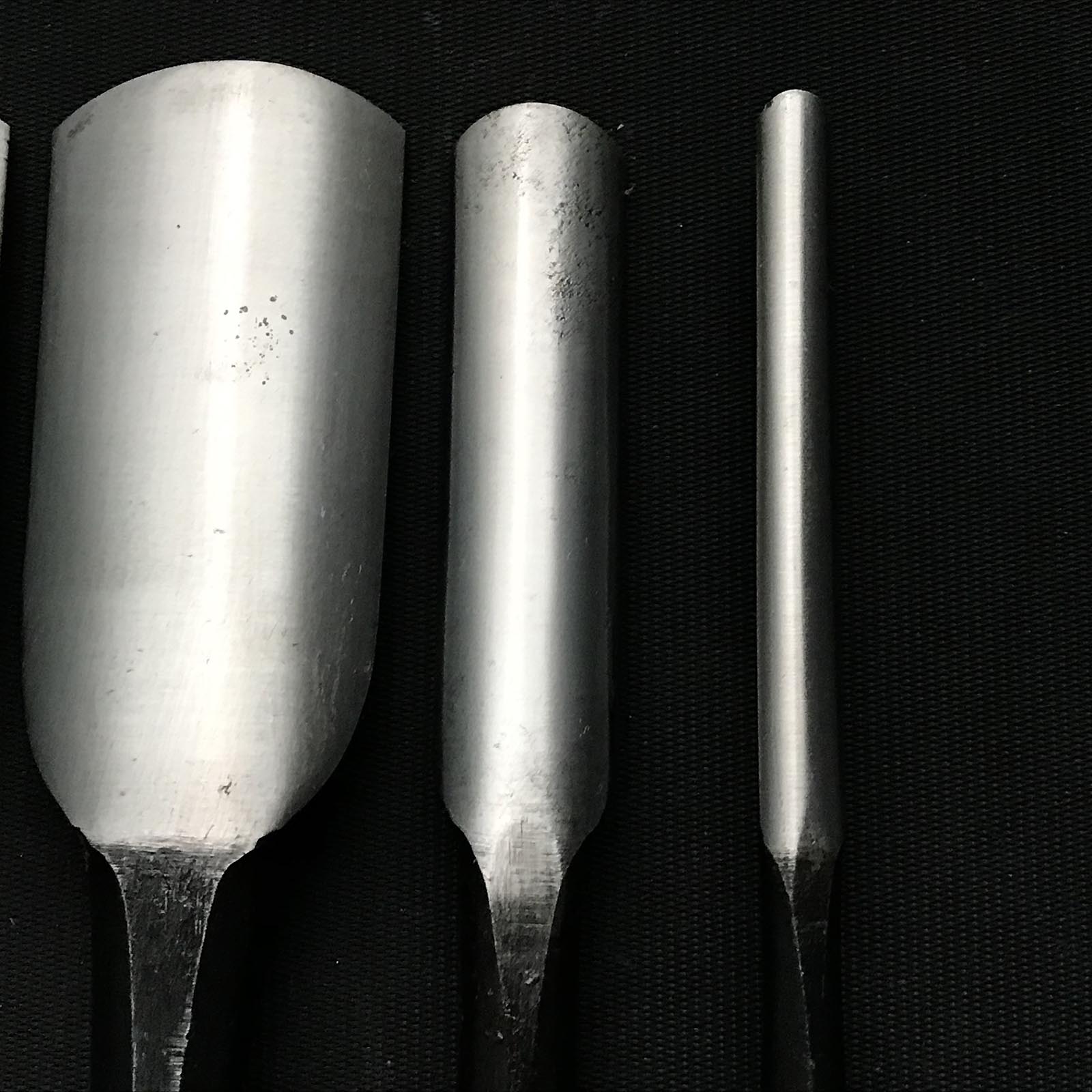 Old stock Kanetake Early works Sotomaru chisels by Takahashi Norikazu 掘出し物 高橋典三作 早期作品 カネ武 外丸鑿 白紙鋼