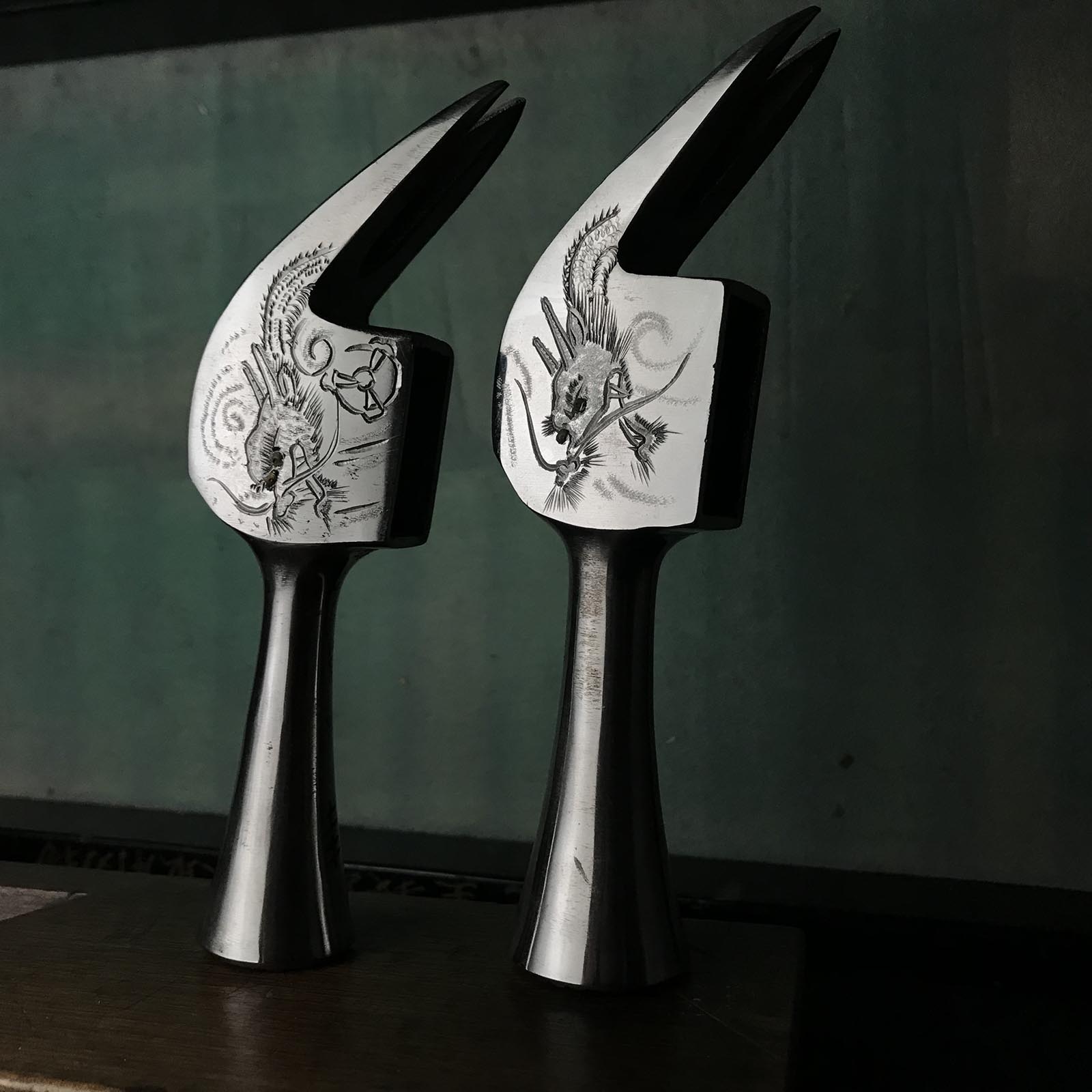 Old stock Kariwaku Stainless steel Hammers with dragon carving 掘出し物 龍彫 –  YAMASUKE KurashigeTools
