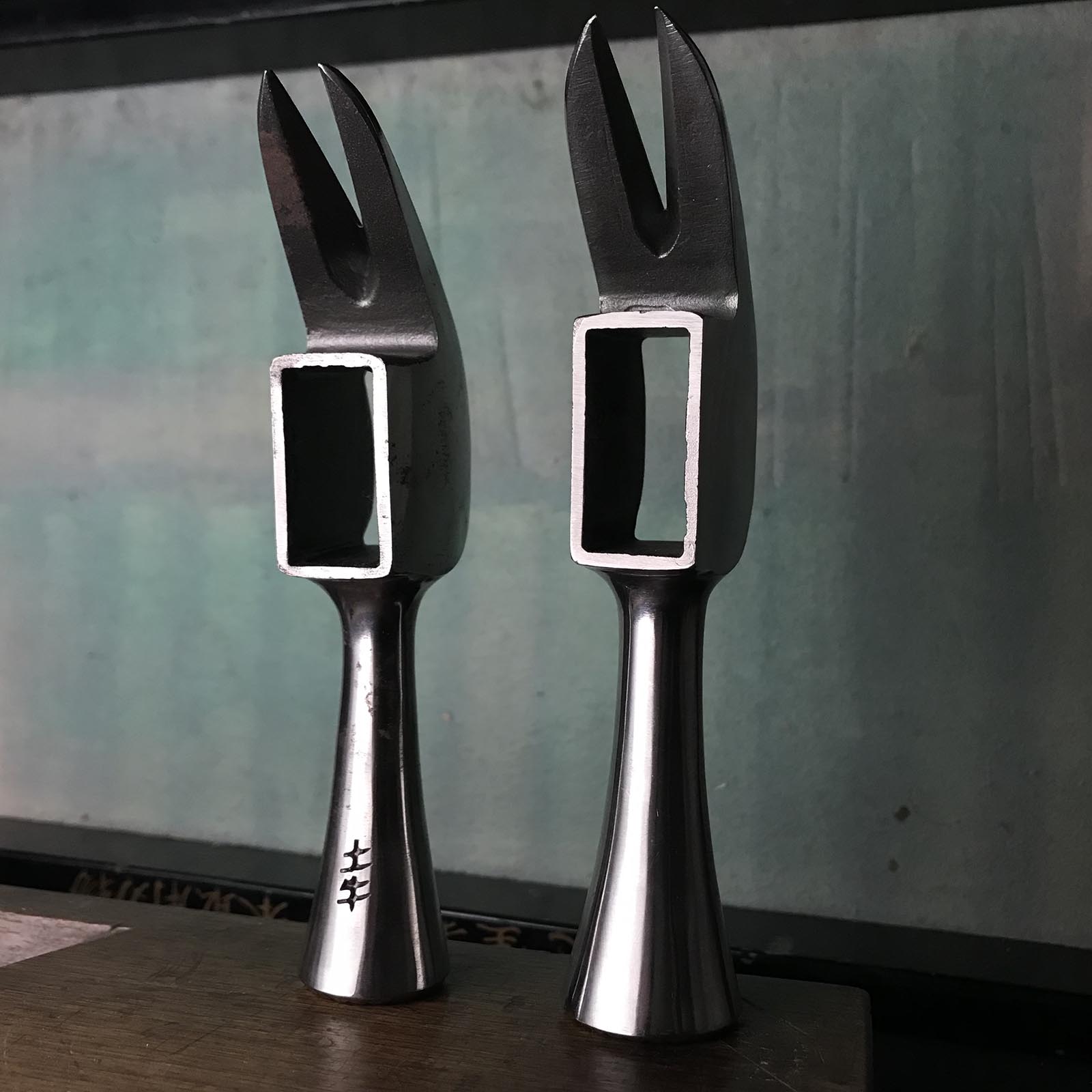 Old stock Kariwaku Stainless steel Hammers with dragon carving 掘出し物 龍彫入 ステンレス仮枠ハンマー 滑り止め付 中 小