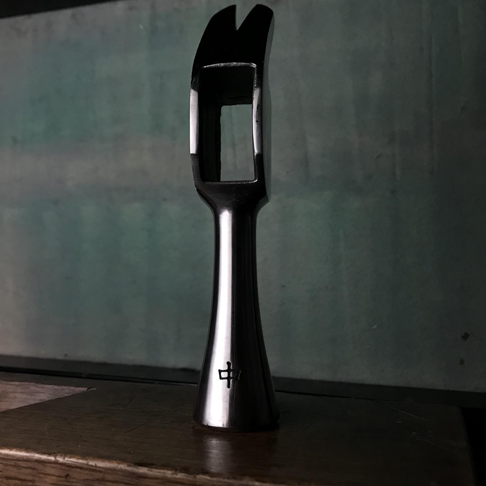 Old stock Kariwaku Stainless steel Hammers with Kirin carving 掘出し物 麒麟彫入 ステンレス仮枠ハンマー 滑り止めなし