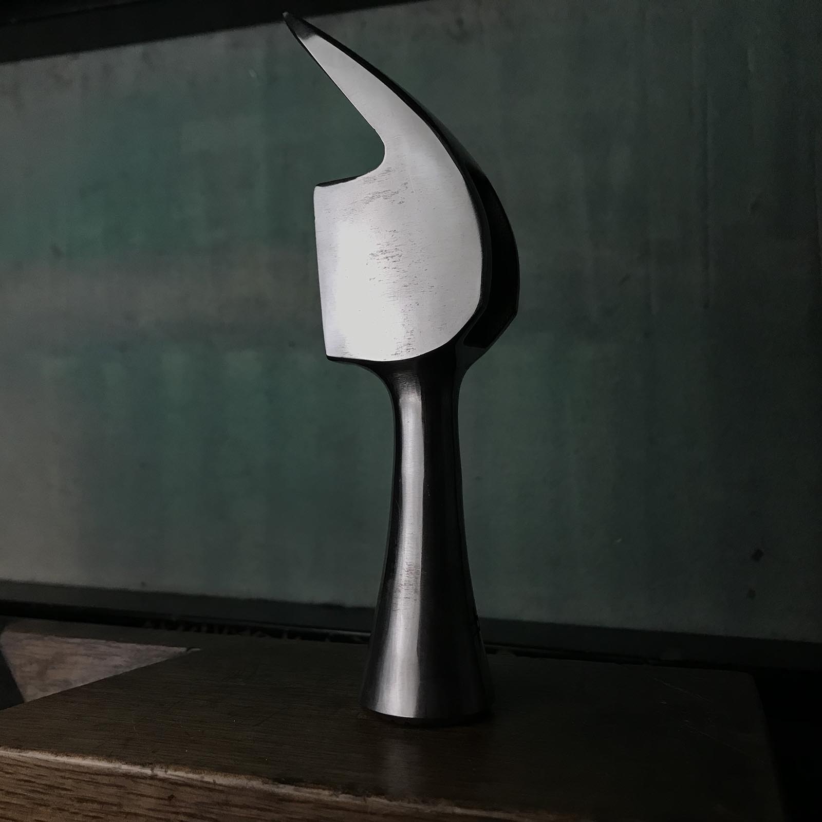 Old stock Dogyu #1 Kariwaku Stainless steel Hammers with tiger carving 掘出し物 土牛 虎彫入 ステンレス仮枠ハンマー 滑り止め付