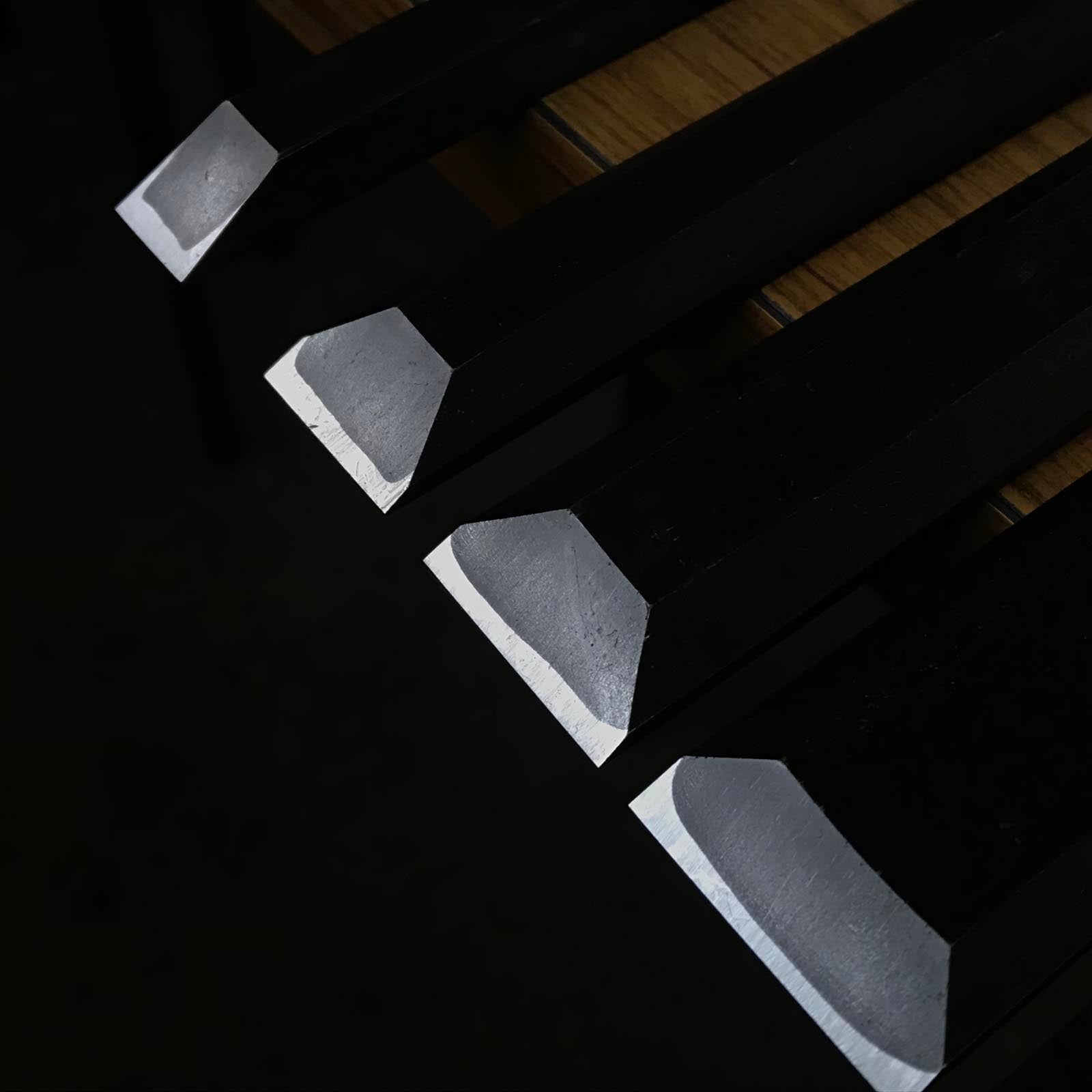 Sukemaru Slick Chisels Long type (Anayanomi) 助丸 穴屋鑿 長型 48,42,36, 30,24,15,12mm