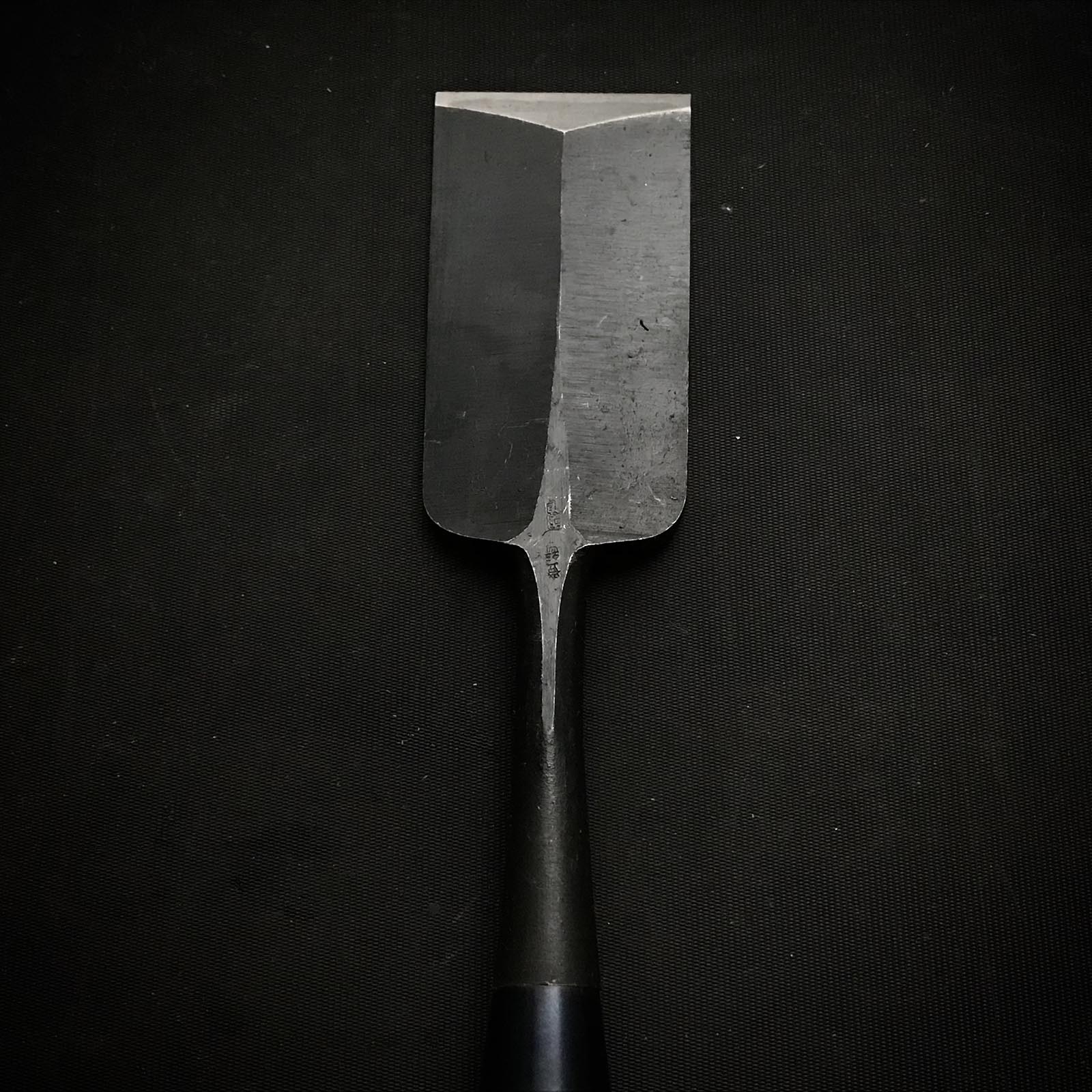 Old stock Kunitsuru Shinogi Paring chisels with white steel 掘出し物 國鶴 鎬薄鑿 Usunomi 48mm