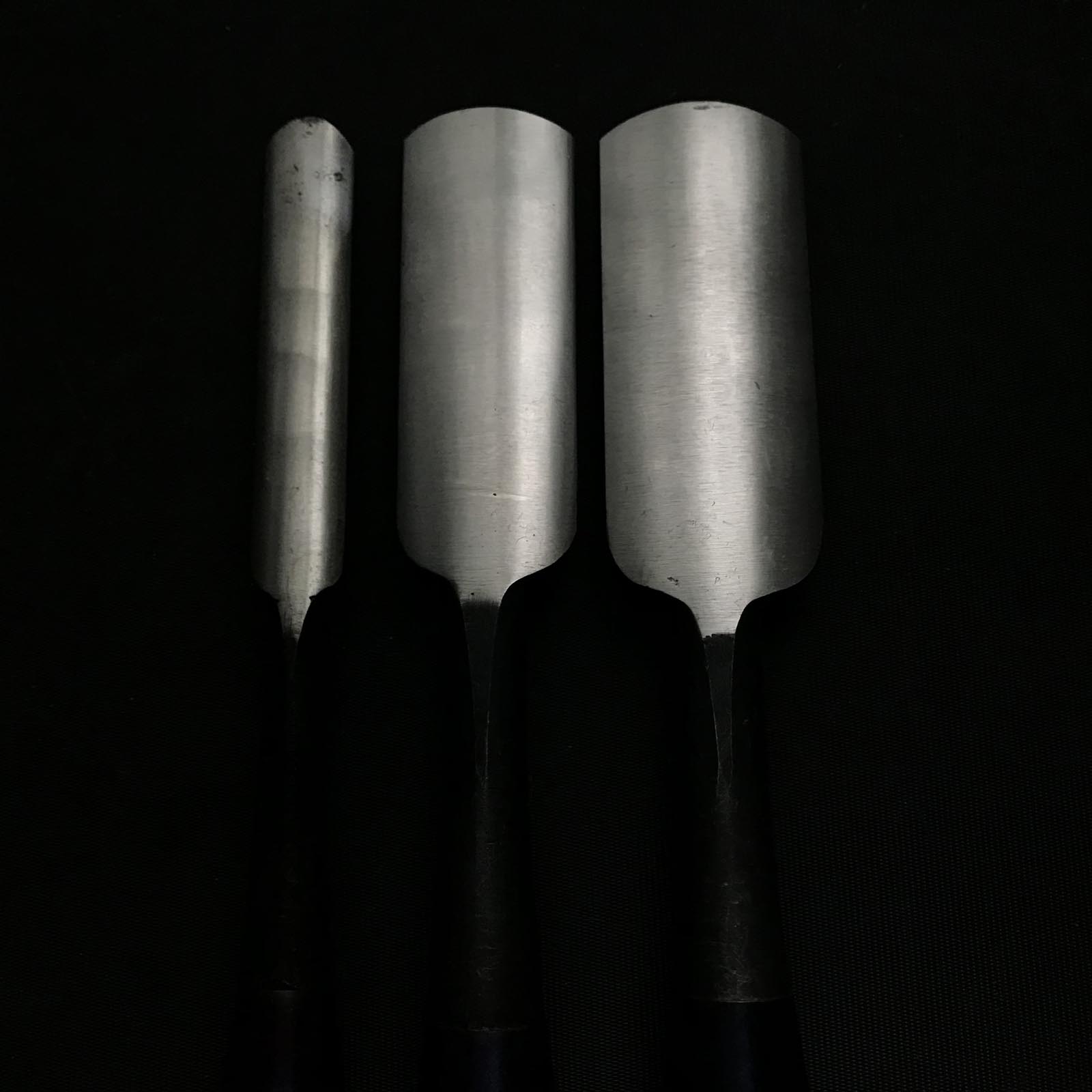 Old stock Kunitsuru Soto maru chisels with white steel 掘出し物 國鶴 外丸鑿