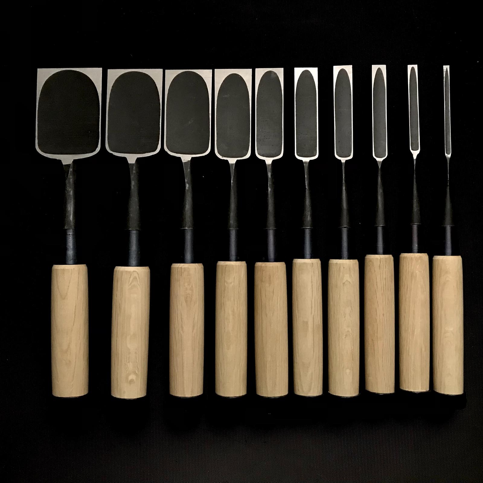 Masayoshi Bench chisels set with wooden box 正よし 追入組鑿 桐箱付 Oirenomi