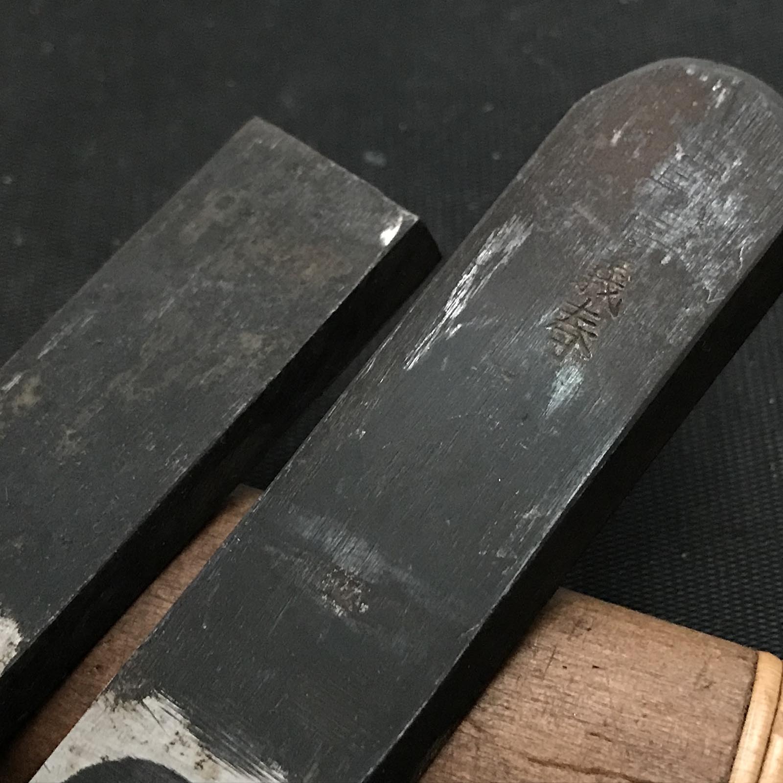 #9 Old stock Yoshiharu Side Rabbet Plane with blue steel right hand 掘出し物 義春 右 脇取鉋 Wakitori kanna