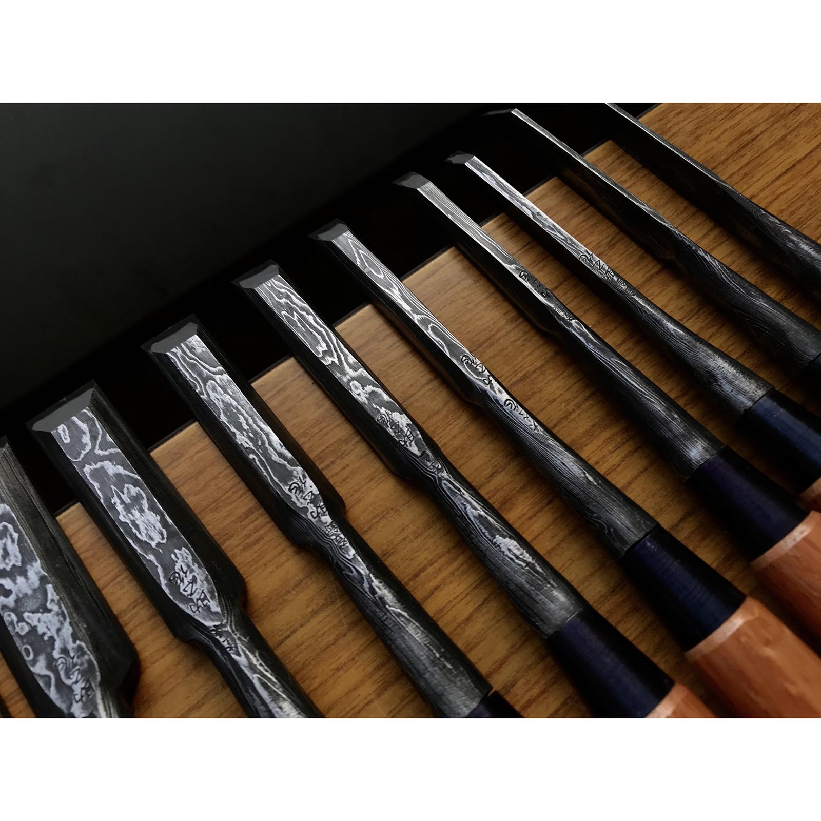 Sukemasa Suminagashi Bench chisels set 助正 墨流し 追入15本組鑿 Oirenomi