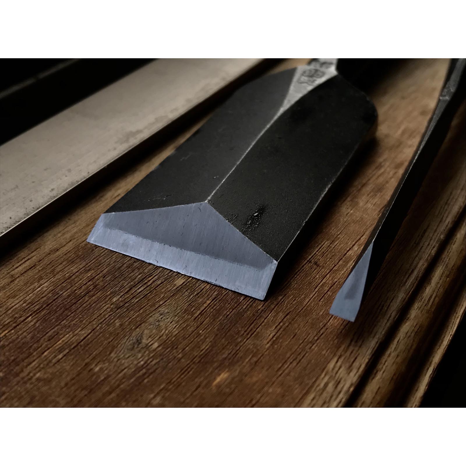 Sukemaru Dovetail chisels set by Usui Yoshio 四代助丸 碓氷淑郎 鎬追入組鑿 Shinoginomi Umekinomi