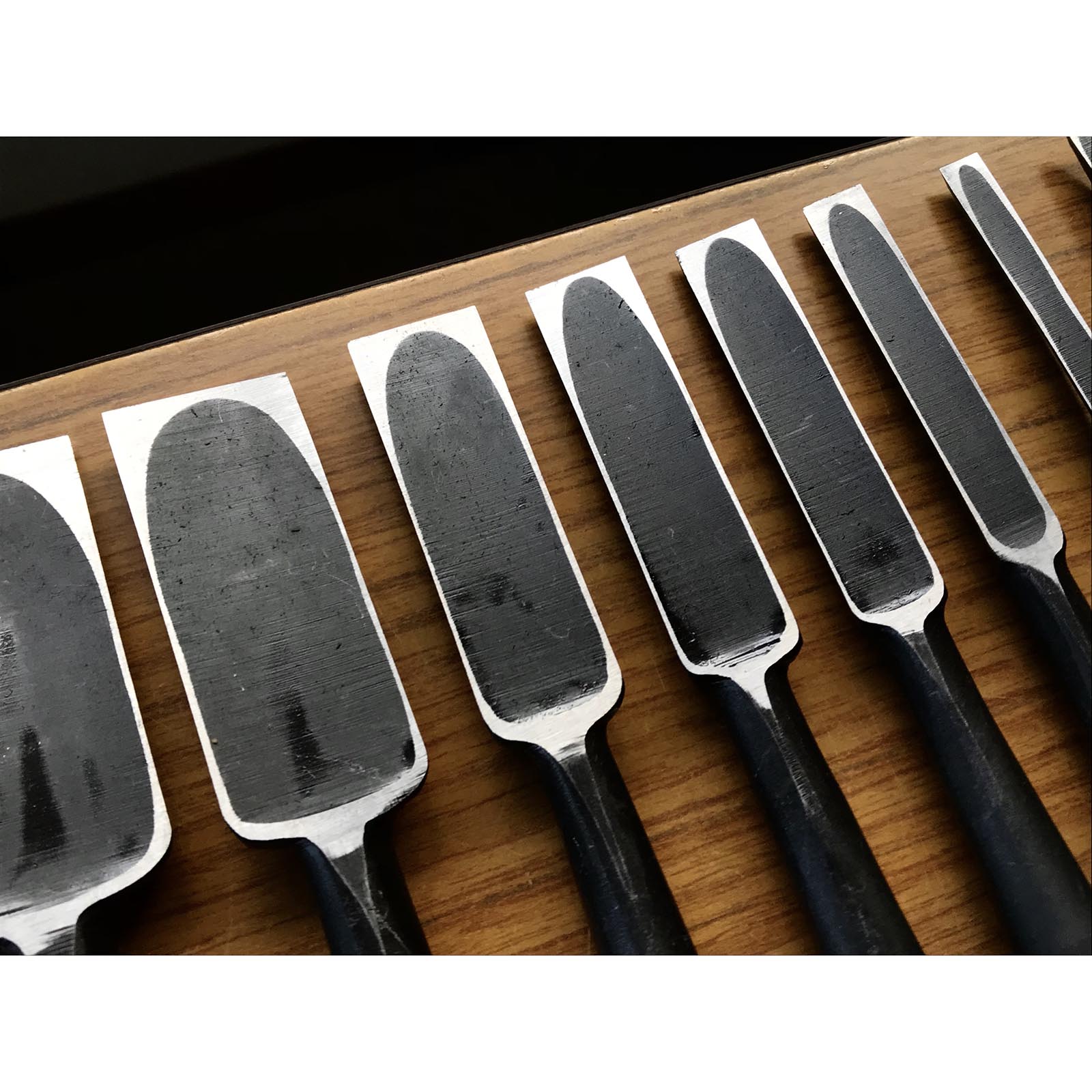 Sukemaru Dovetail chisels set by Usui Yoshio 四代助丸 碓氷淑郎 鎬追入組鑿 Shinoginomi Umekinomi