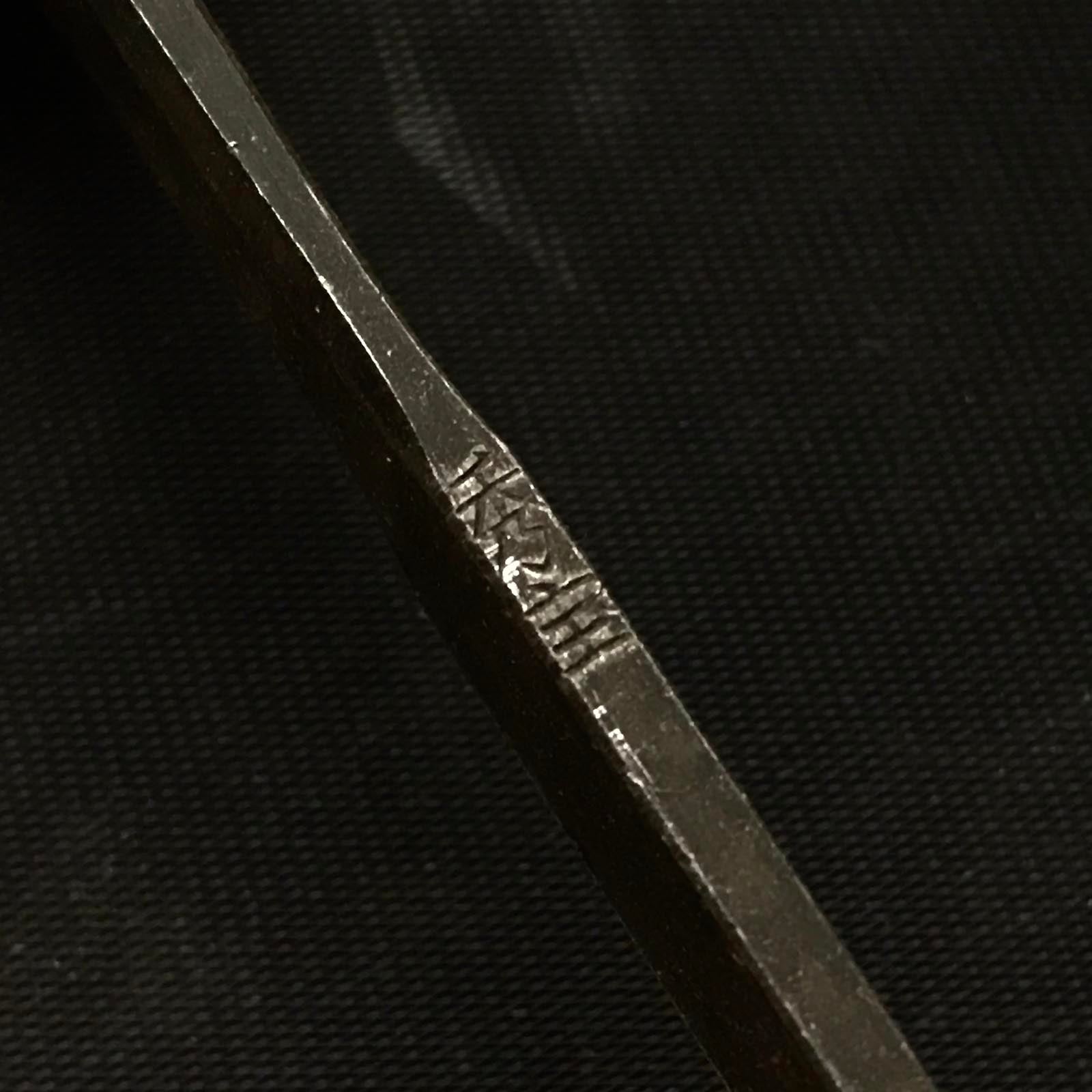 Old stock Shuhou Mortise chisels by unknown smith 秀宝 向待鑿 Mukomachinomi 3mm
