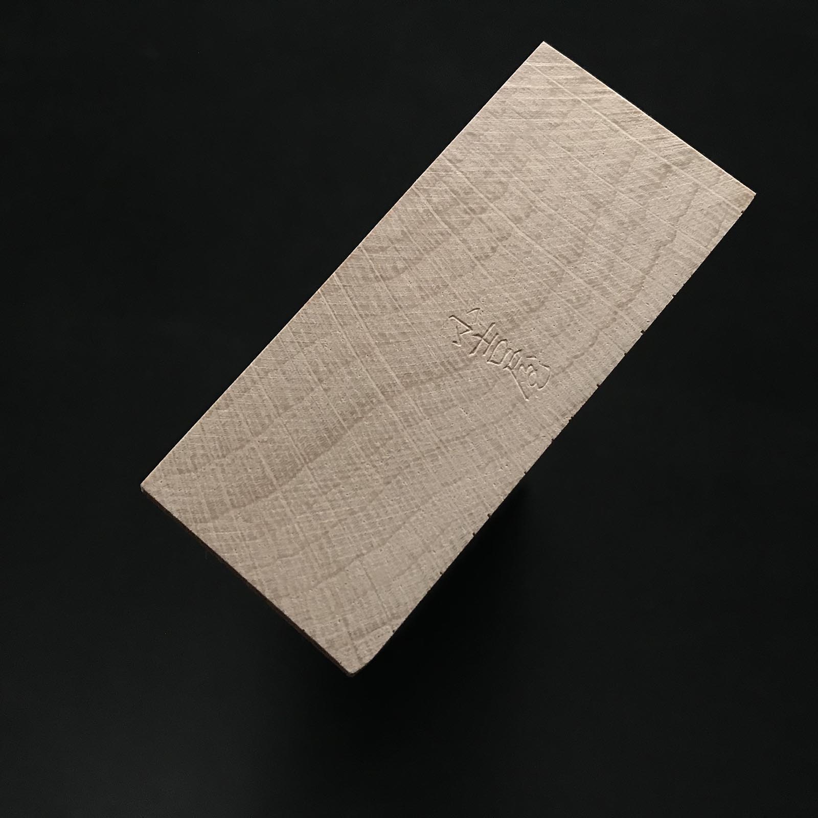 Used Ishito Teruhide Smoothing Plane (Kanna) with new Koyoshiya dai 中古 石堂輝秀 労働大臣章受賞記念鉋 仕上げ鉋 小吉屋台 65mm