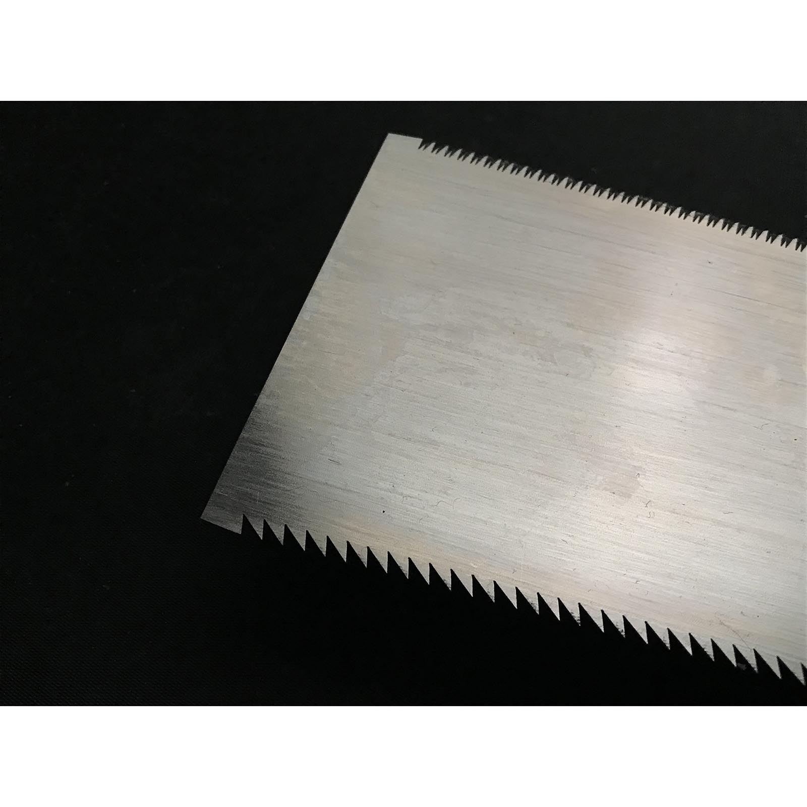 古株 両刃鋸 宮野鉄之助作 掘出し物 宮野鉄之助作 両刃鋸 240m