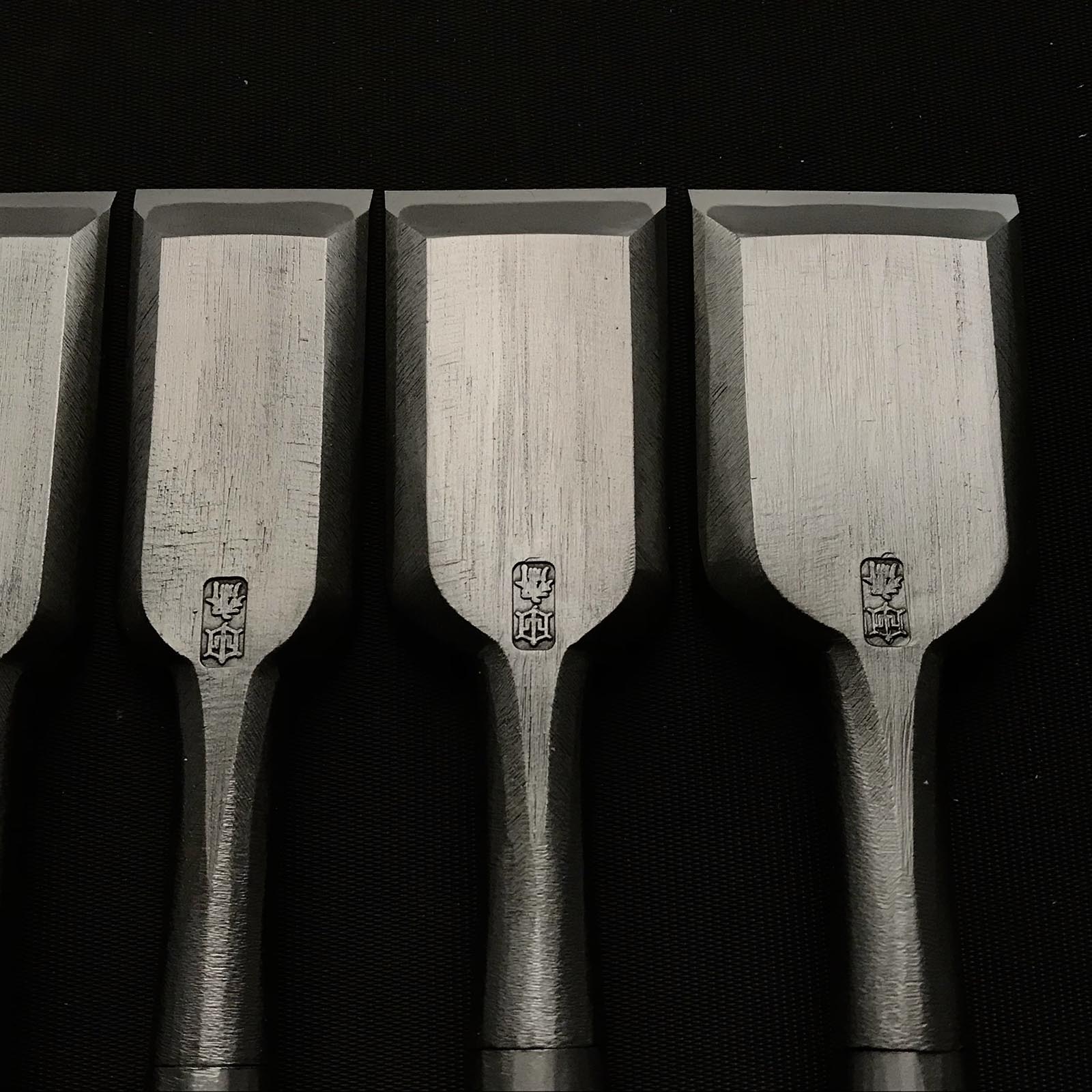 田斎 卓上鑿セット 青鋼 おいれのみ 田斎作 磨き仕上 追入組鑿