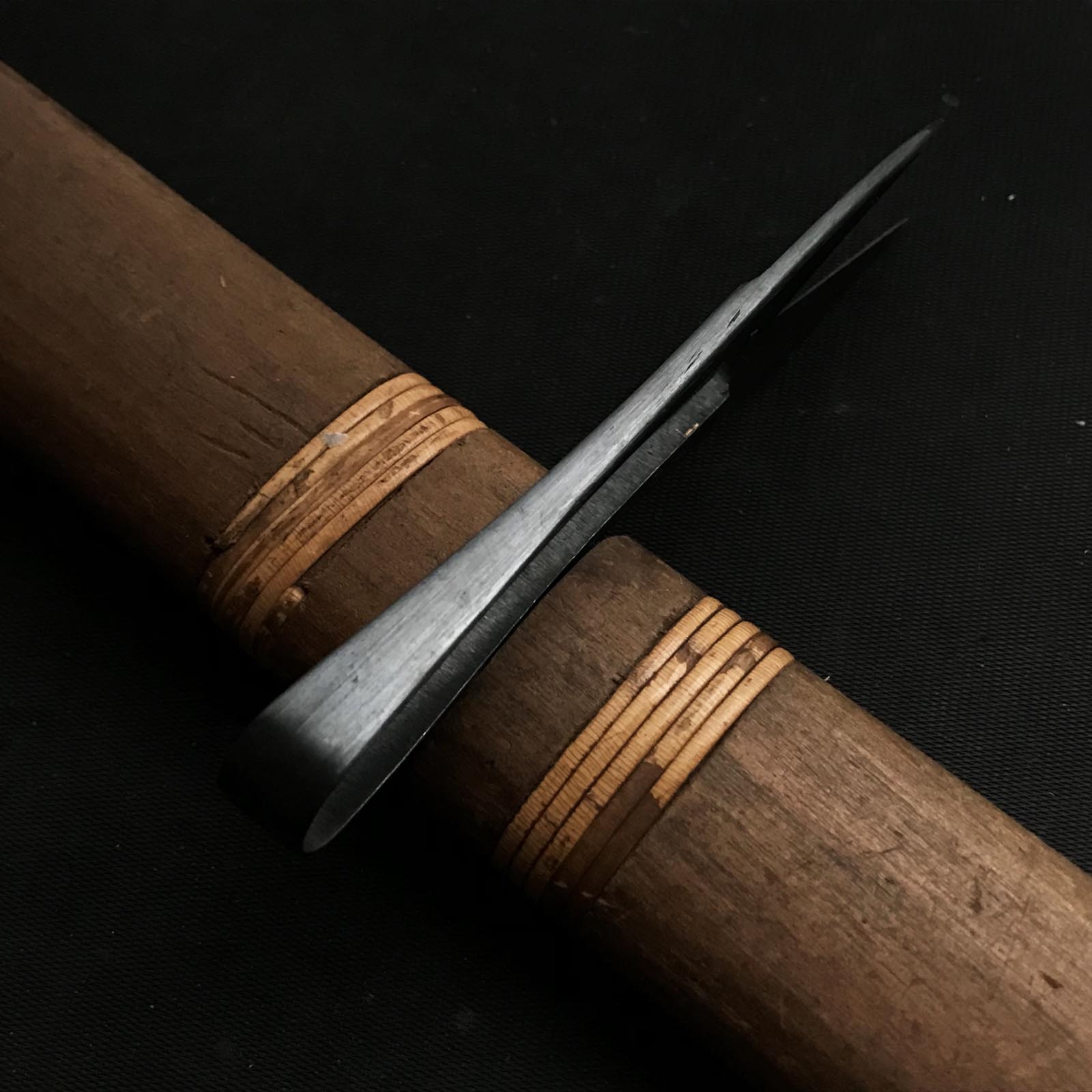 Old stock Aohime Nigiri basami Hand made Traditional Japanese scissors blacksmith finish 掘出し物 青姫 握り鋏 手作り 黒仕上げ