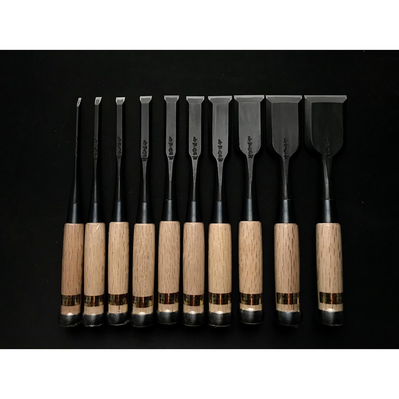 田斎風雪 ベンチノミセット(おいれのみ) 木箱付 田斎風雪作 追入組鑿 桐箱付