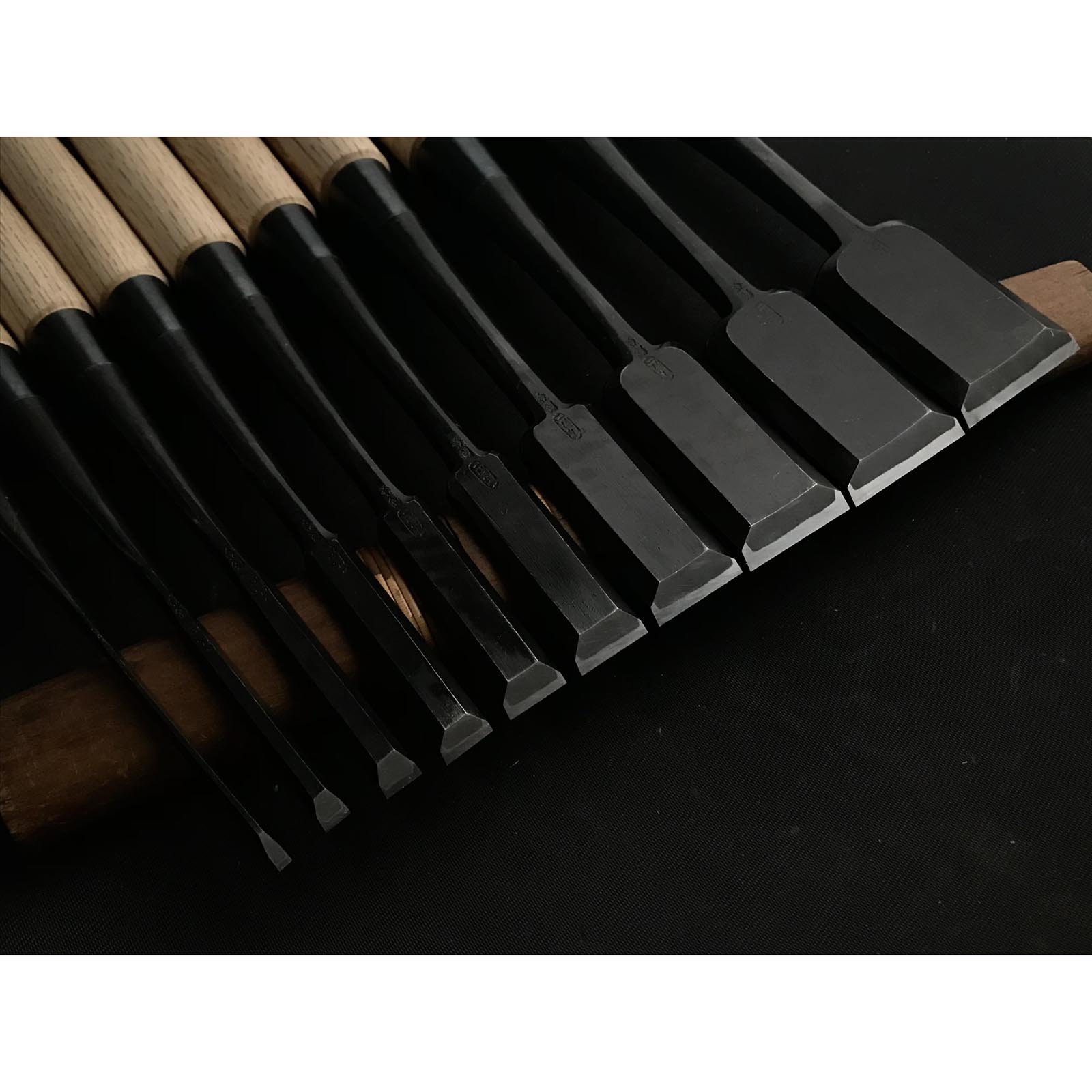 Fujihiro #3 Long neck Bench chisels set by Chuutarou Imai 今井忠太郎作 二治弘 首長追入組鑿 Oiirenomi
