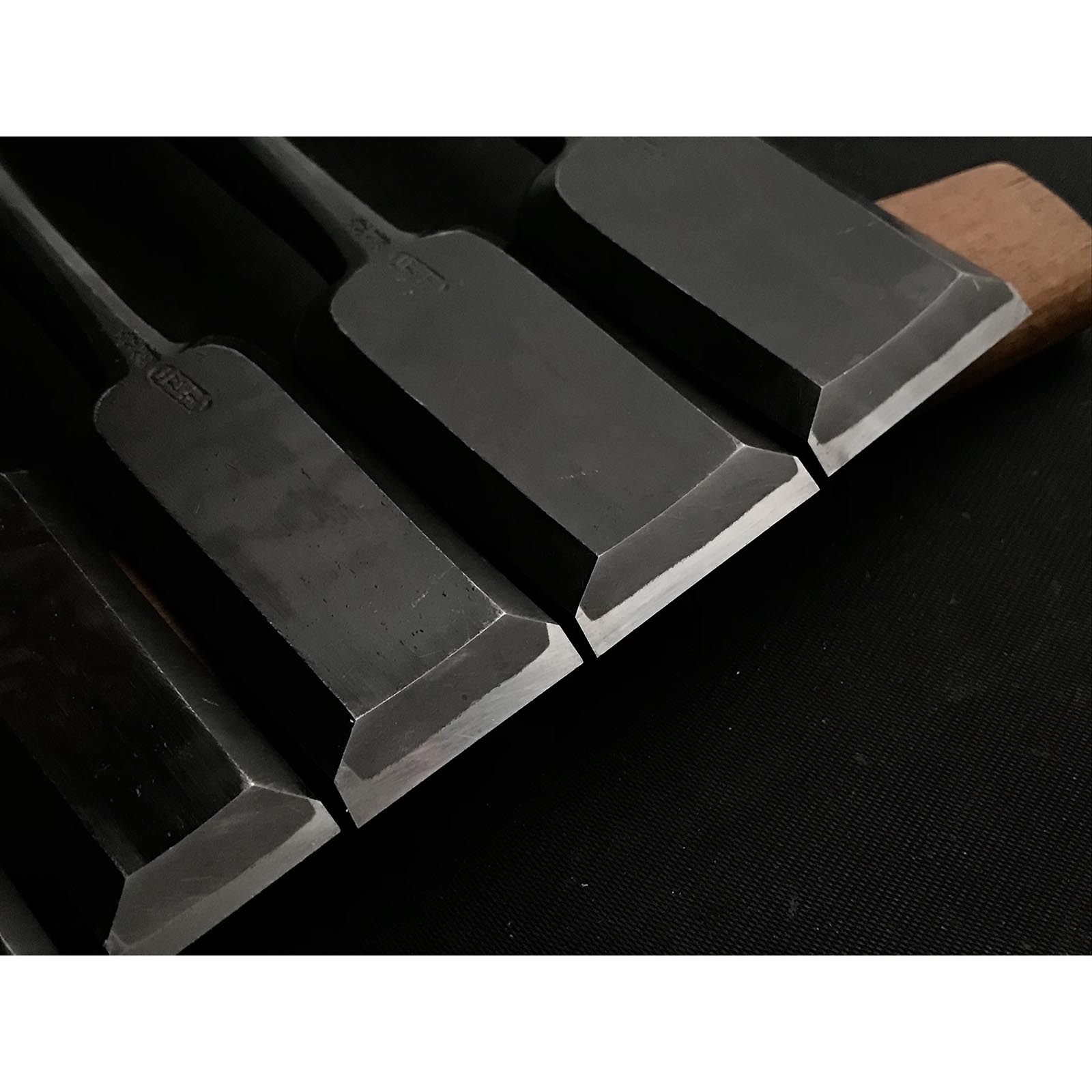 Fujihiro #3 Long neck Bench chisels set by Chuutarou Imai 今井忠太郎作 二治弘 首長追入組鑿 Oiirenomi