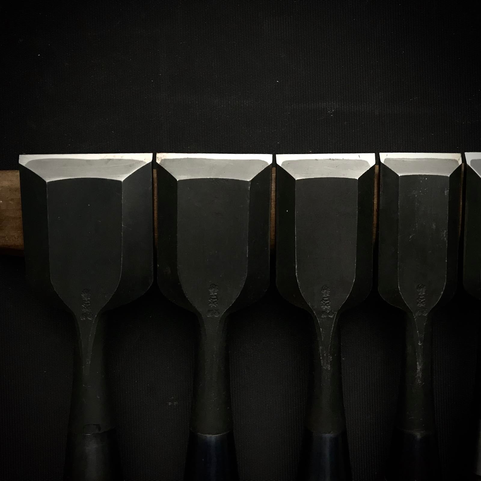 永桶啓三郎氏作 啓寿 追入鑿