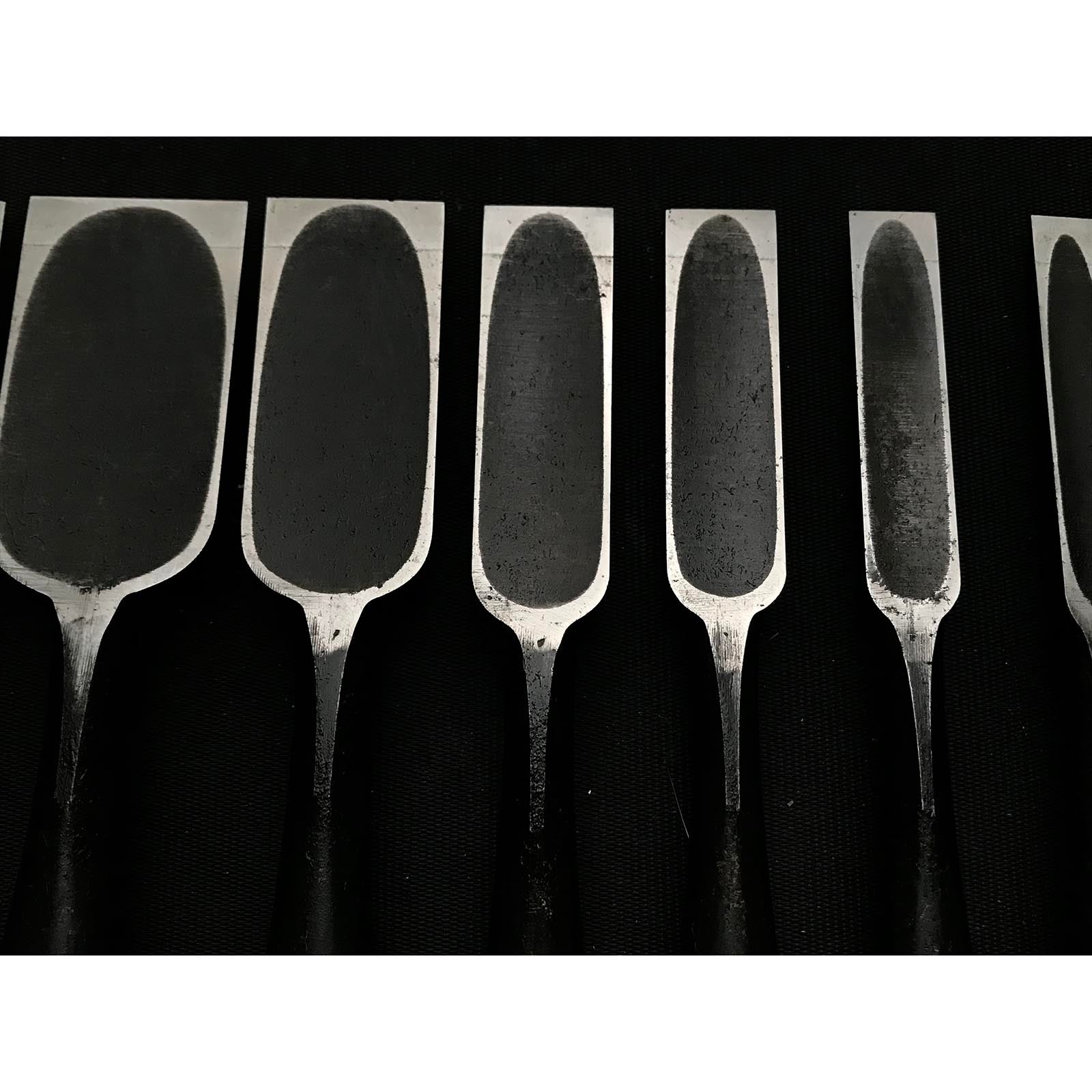 Old Stock Takahiro Kakuuchi Bench chisels set 掘出し物 孝弘 角打追入組鑿 鉄刀木柄