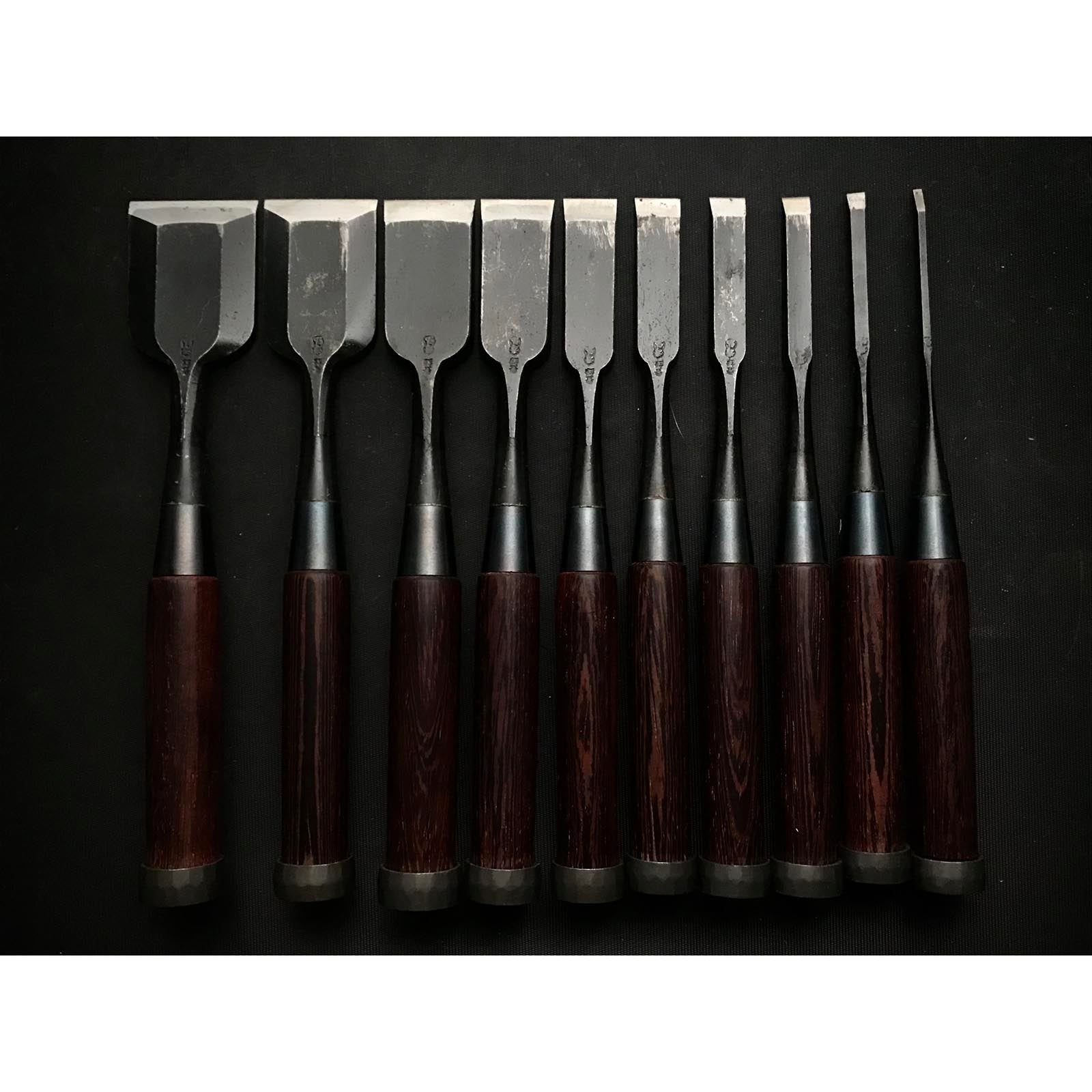 Old Stock Takahiro Kakuuchi Bench chisels set 掘出し物 孝弘 角打追入組鑿 鉄刀木柄