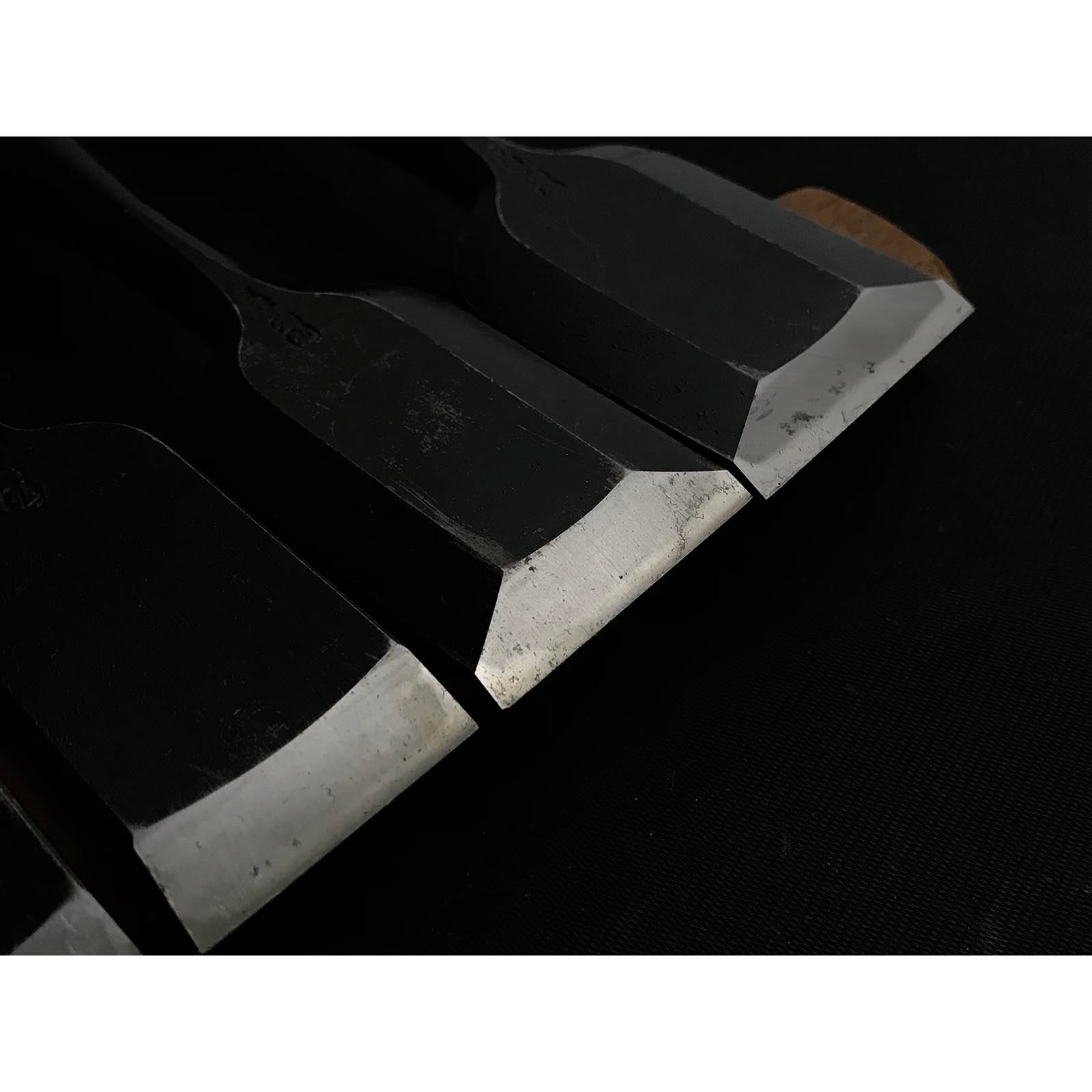 Old Stock Takahiro Kakuuchi Bench chisels set 掘出し物 孝弘 角打追入組鑿 鉄刀木柄