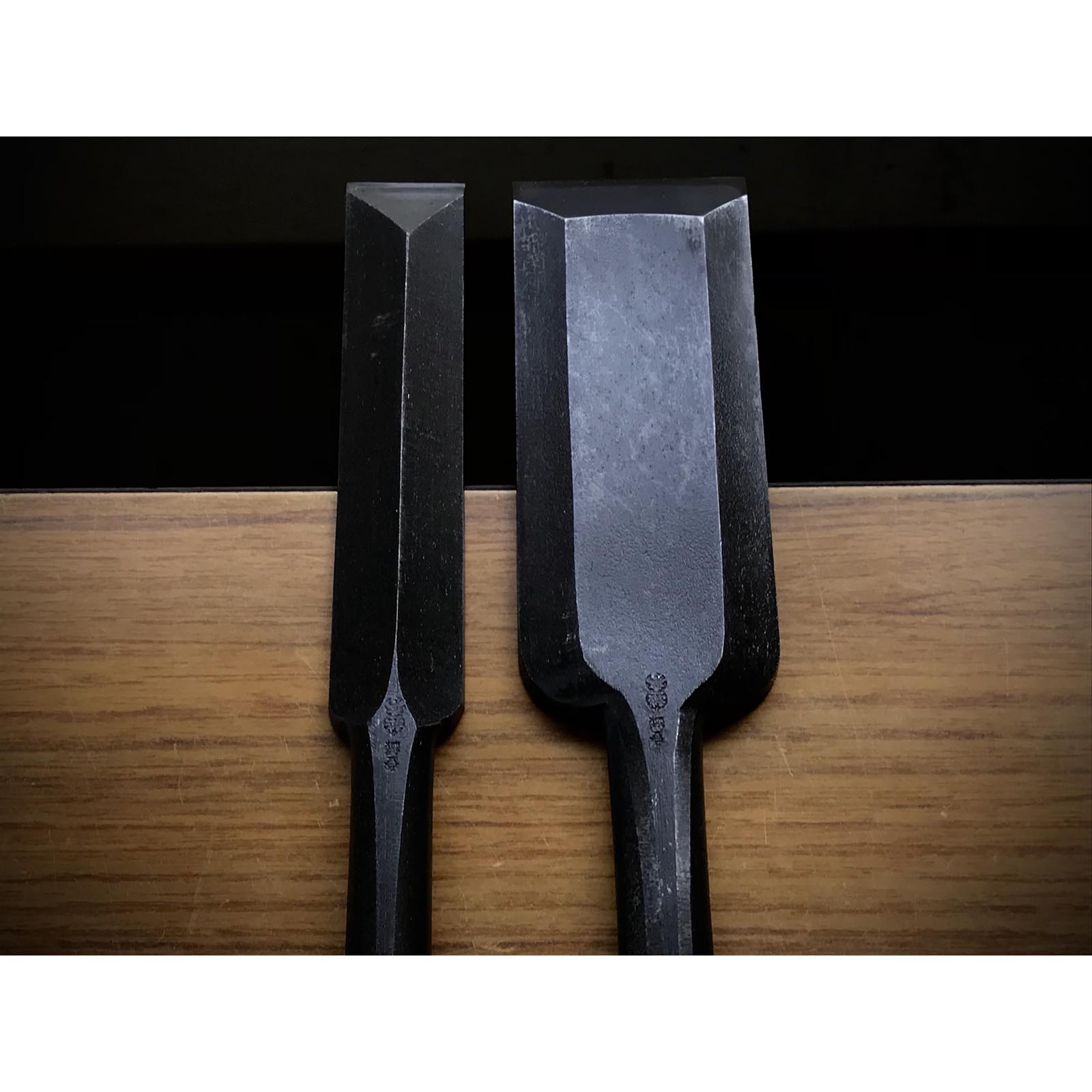 Old stock Koshihide Slick Chisels set 掘出し物 越秀 本突き組鑿 48mm 24mm